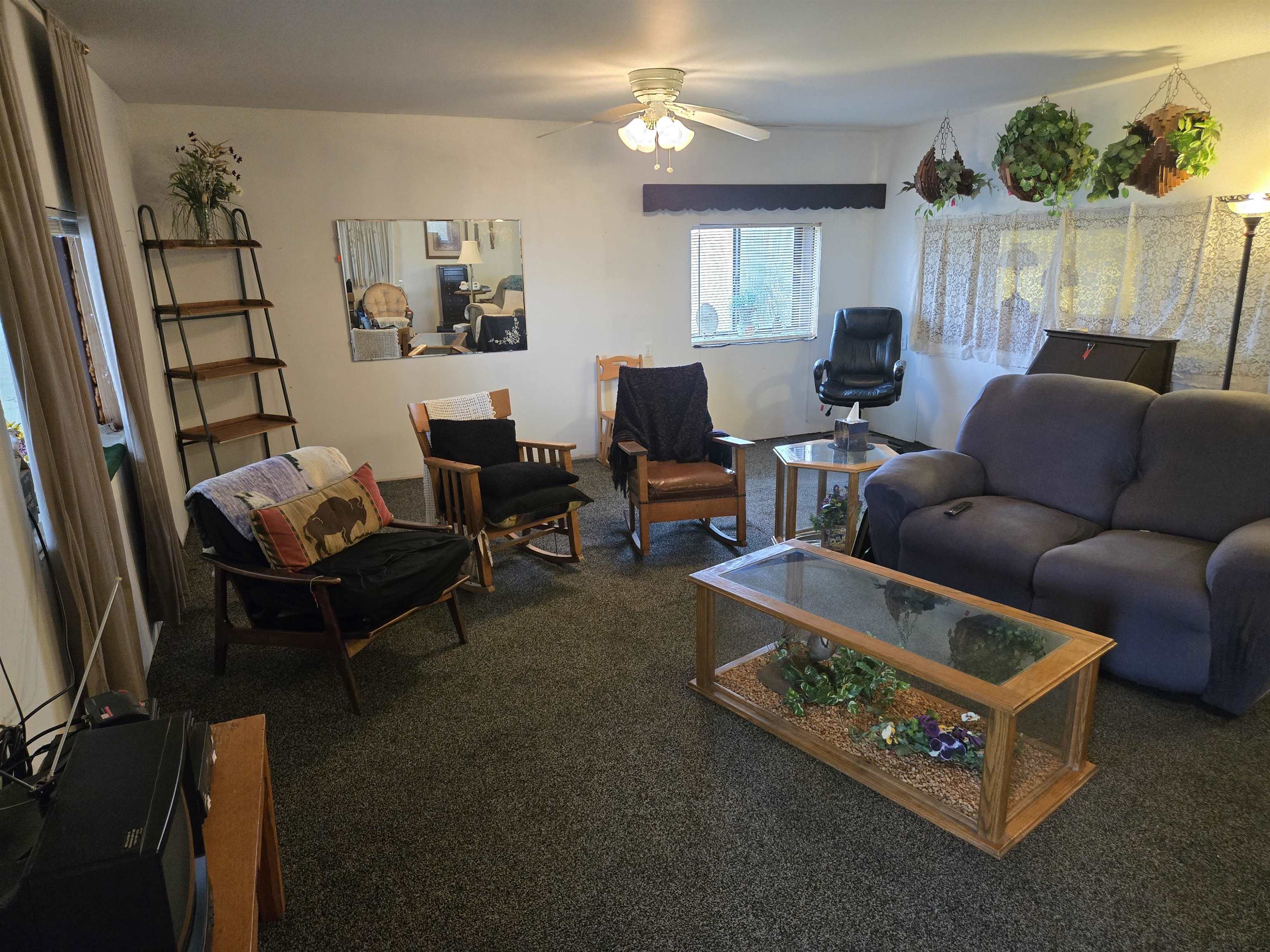 222 Commerce St Property Photo 4