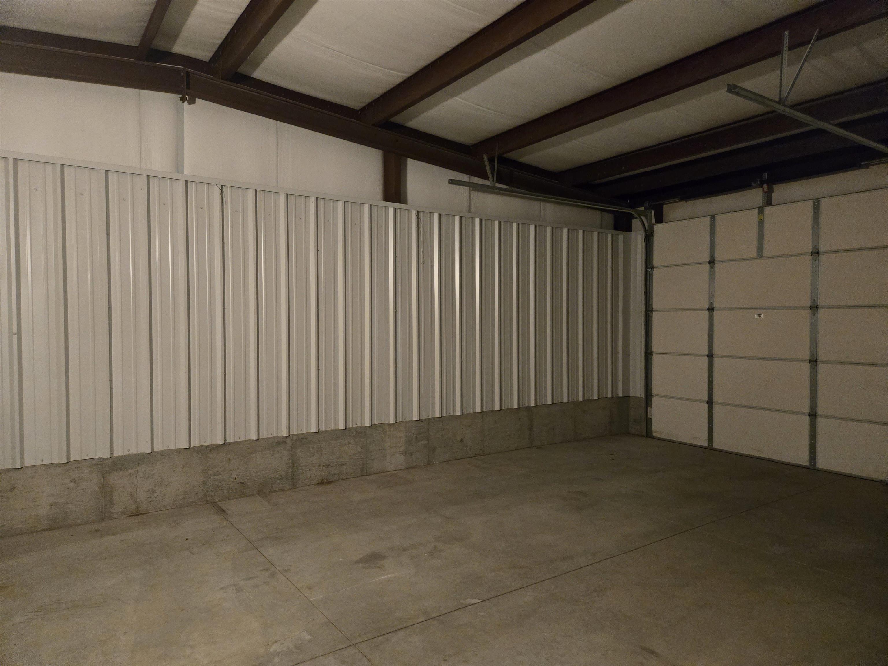 222 Commerce St Property Photo 14