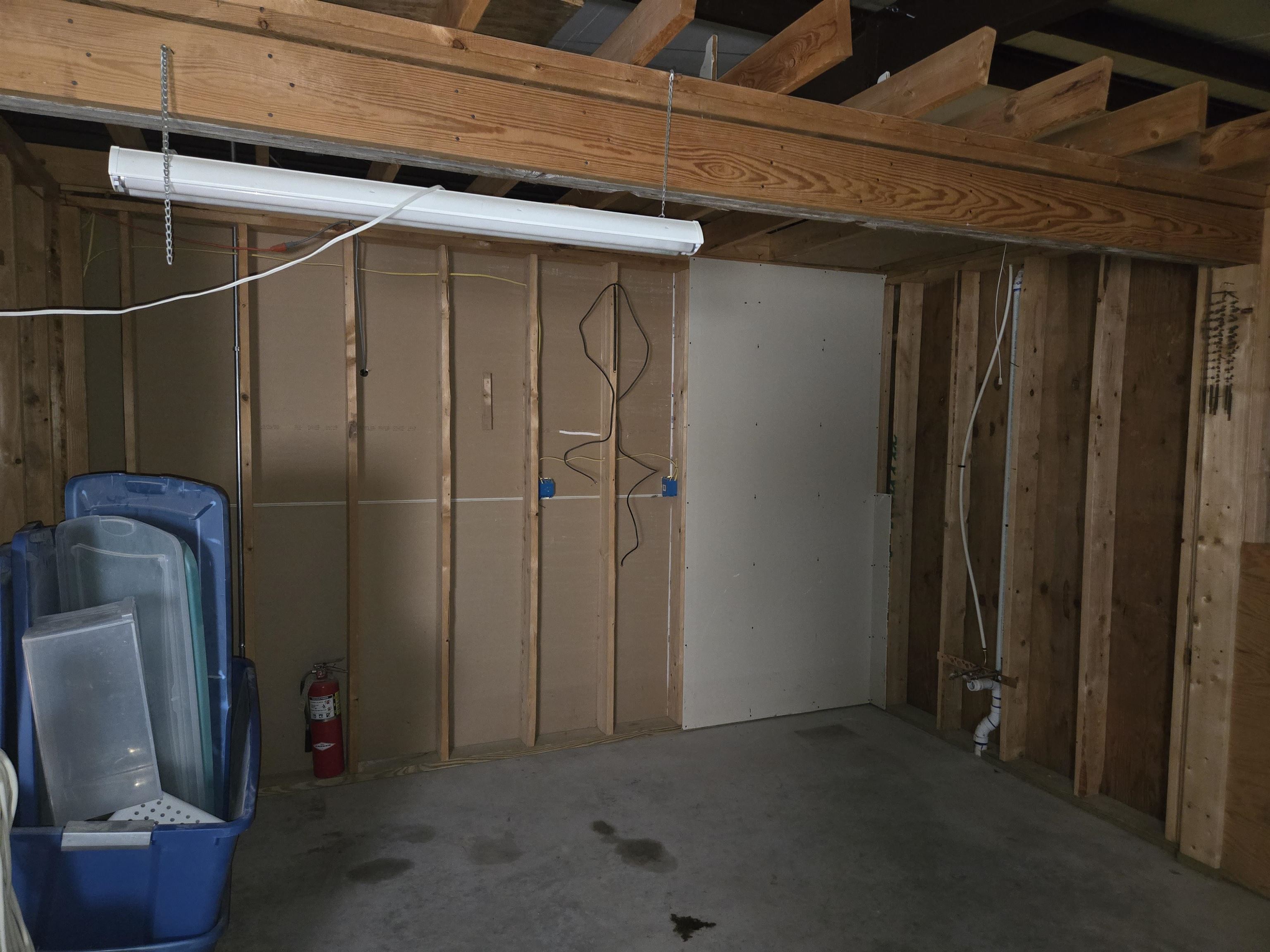 222 Commerce St Property Photo 16