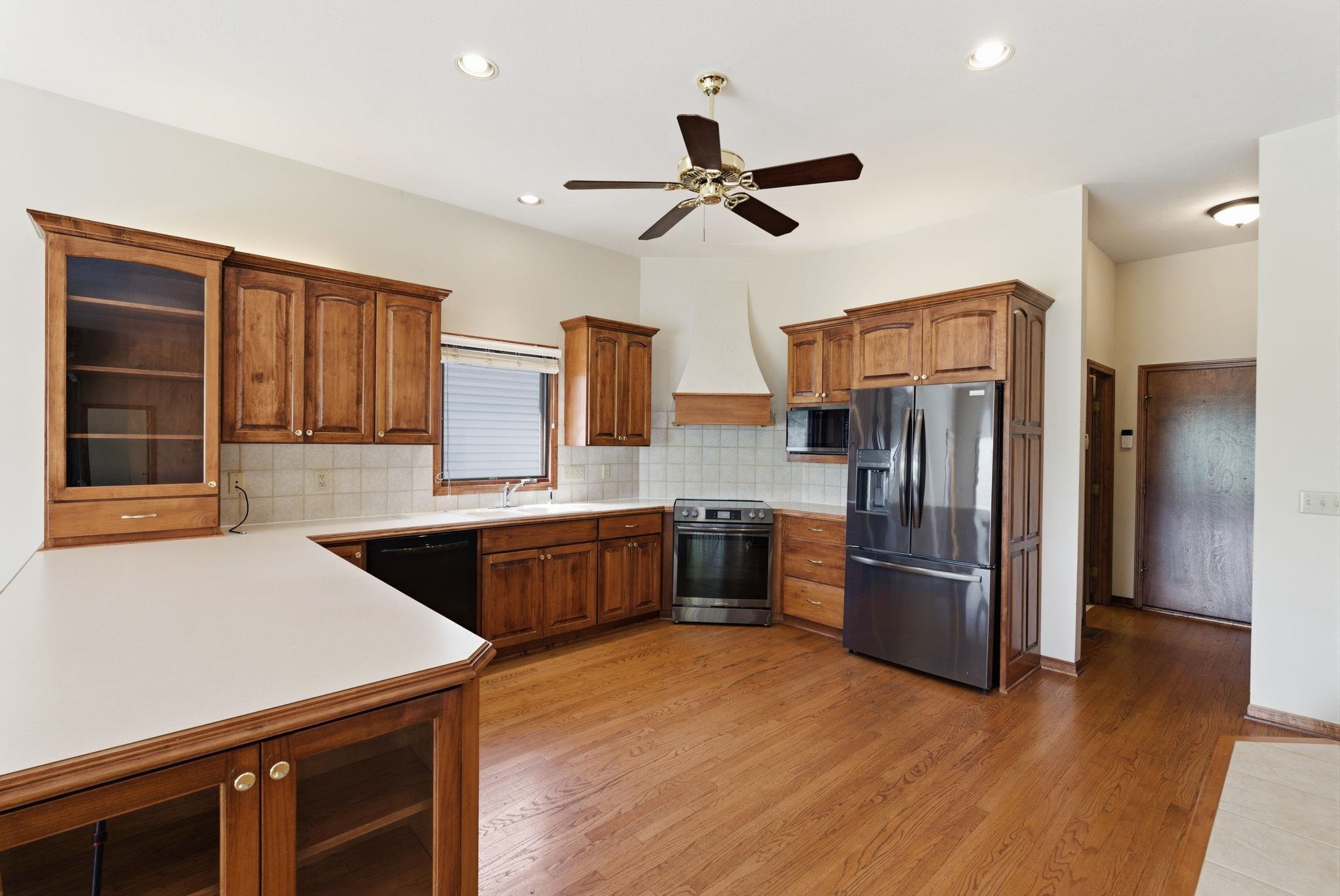 12740 E Bradford Circle Property Photo 12