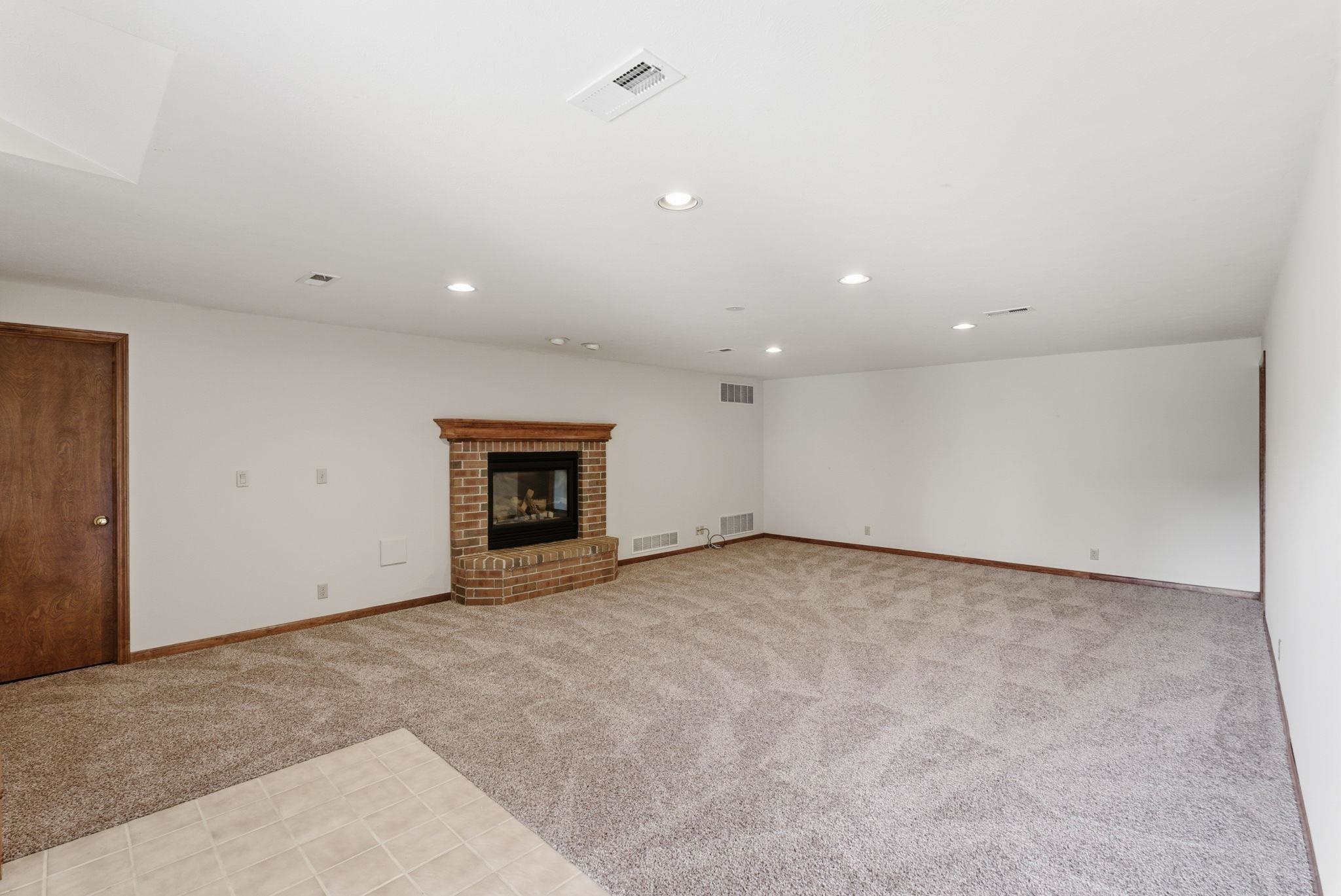 12740 E Bradford Circle Property Photo 20
