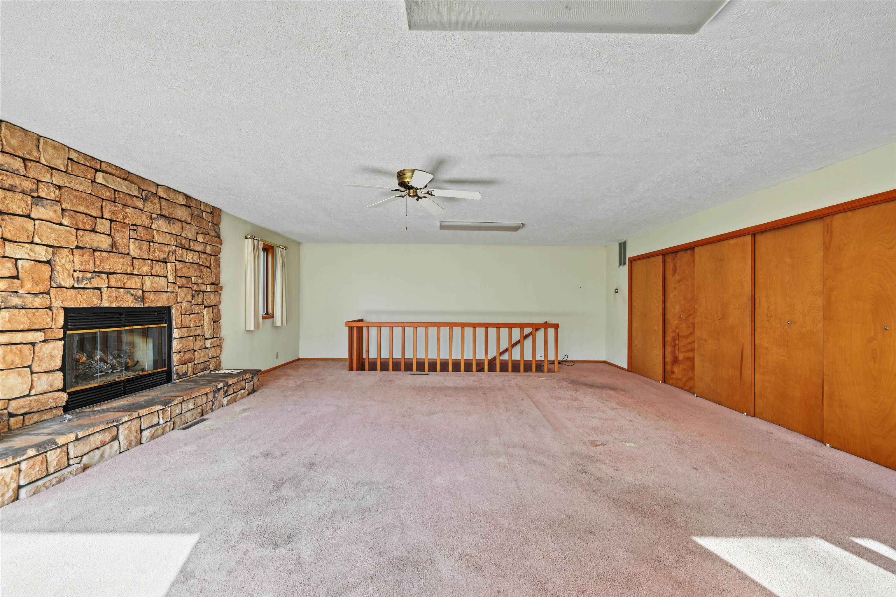 611 Morningside Dr. Property Photo 18