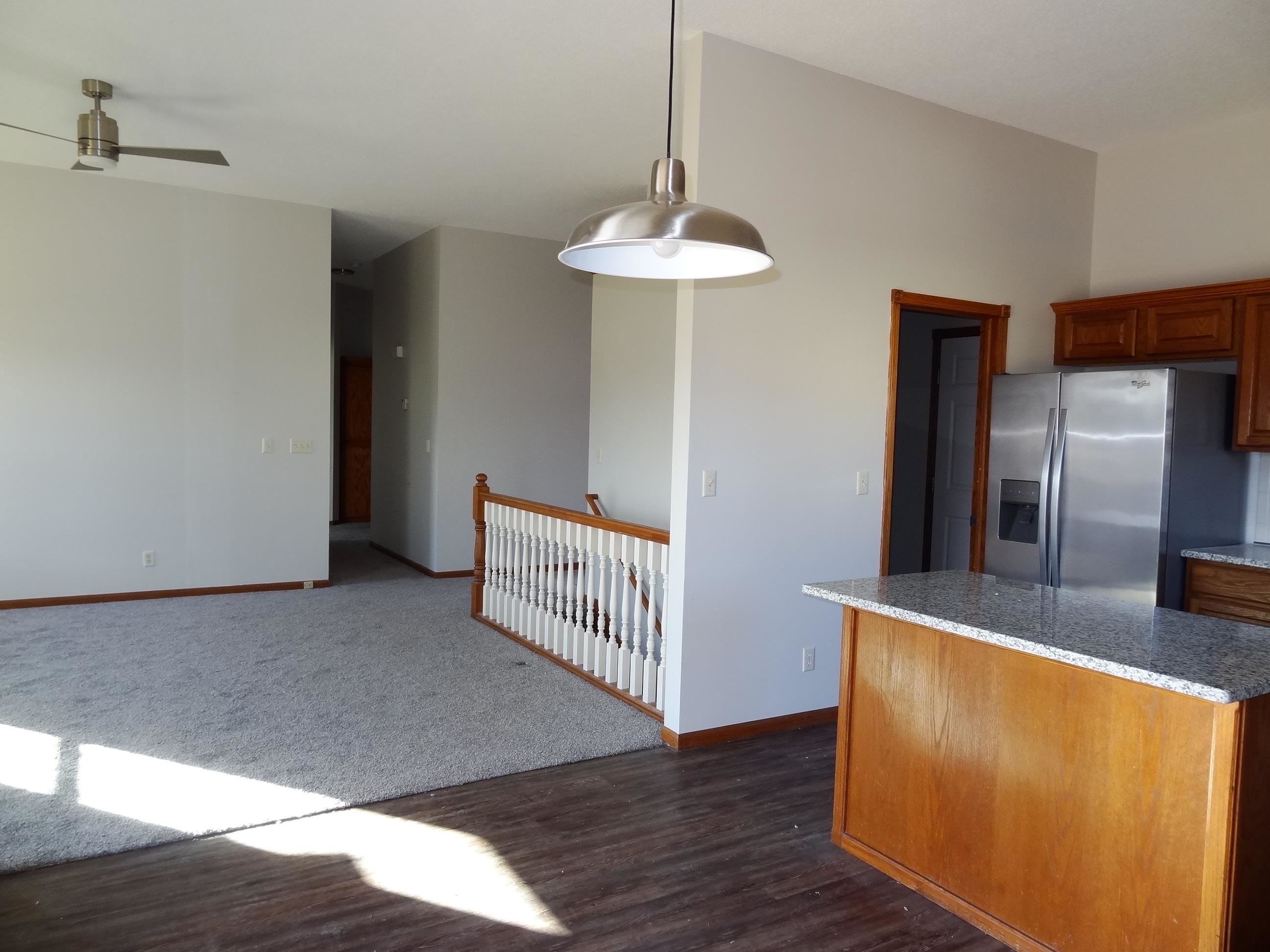 8403 E Zimmerly St Property Photo 6