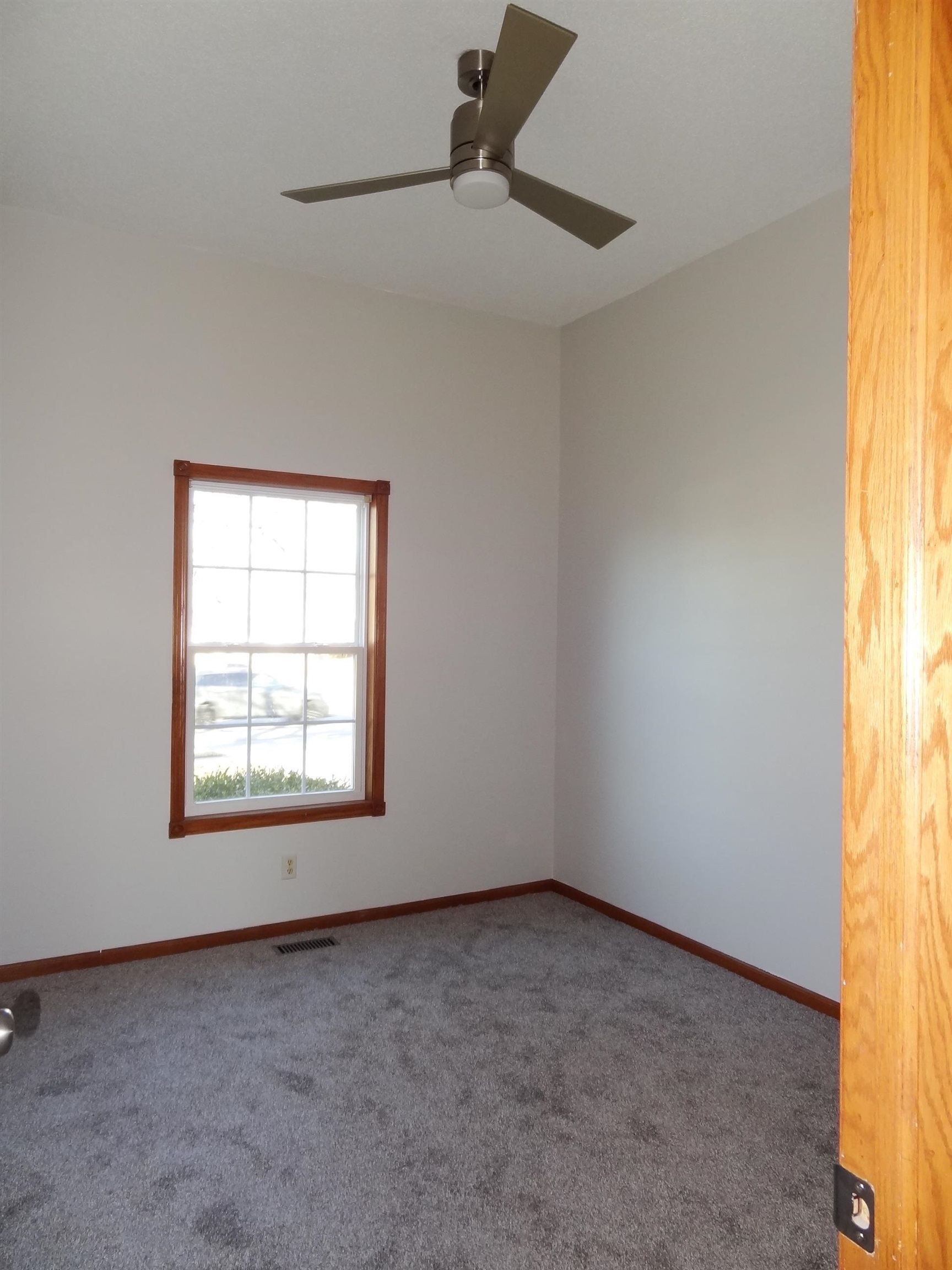 8403 E Zimmerly St Property Photo 14