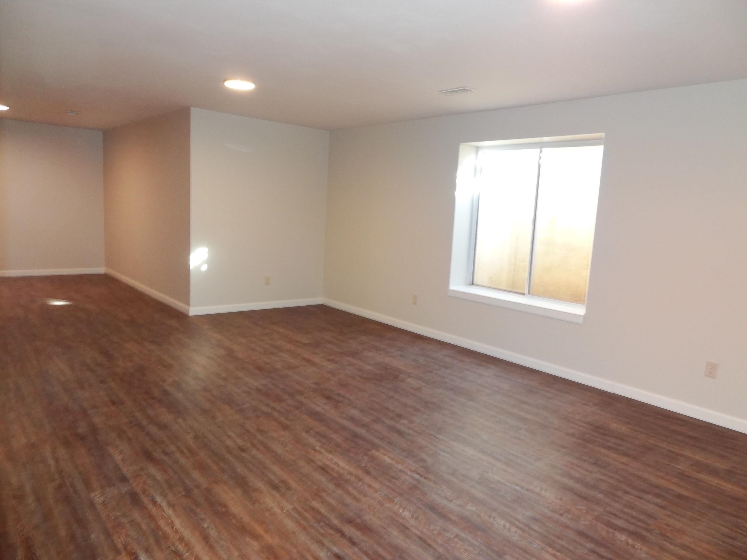 8403 E Zimmerly St Property Photo 18