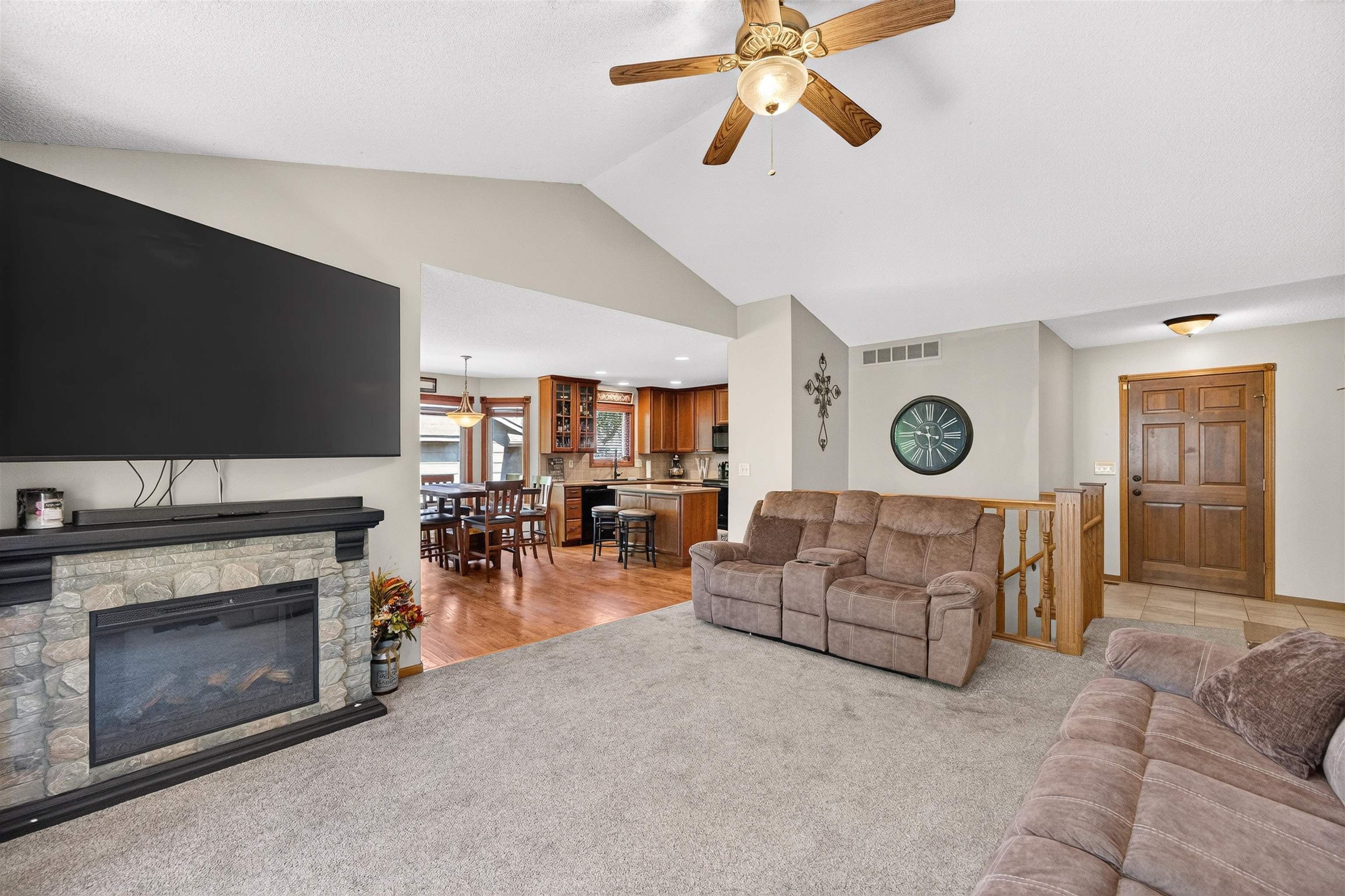 3105 N Tee Time Property Photo 4