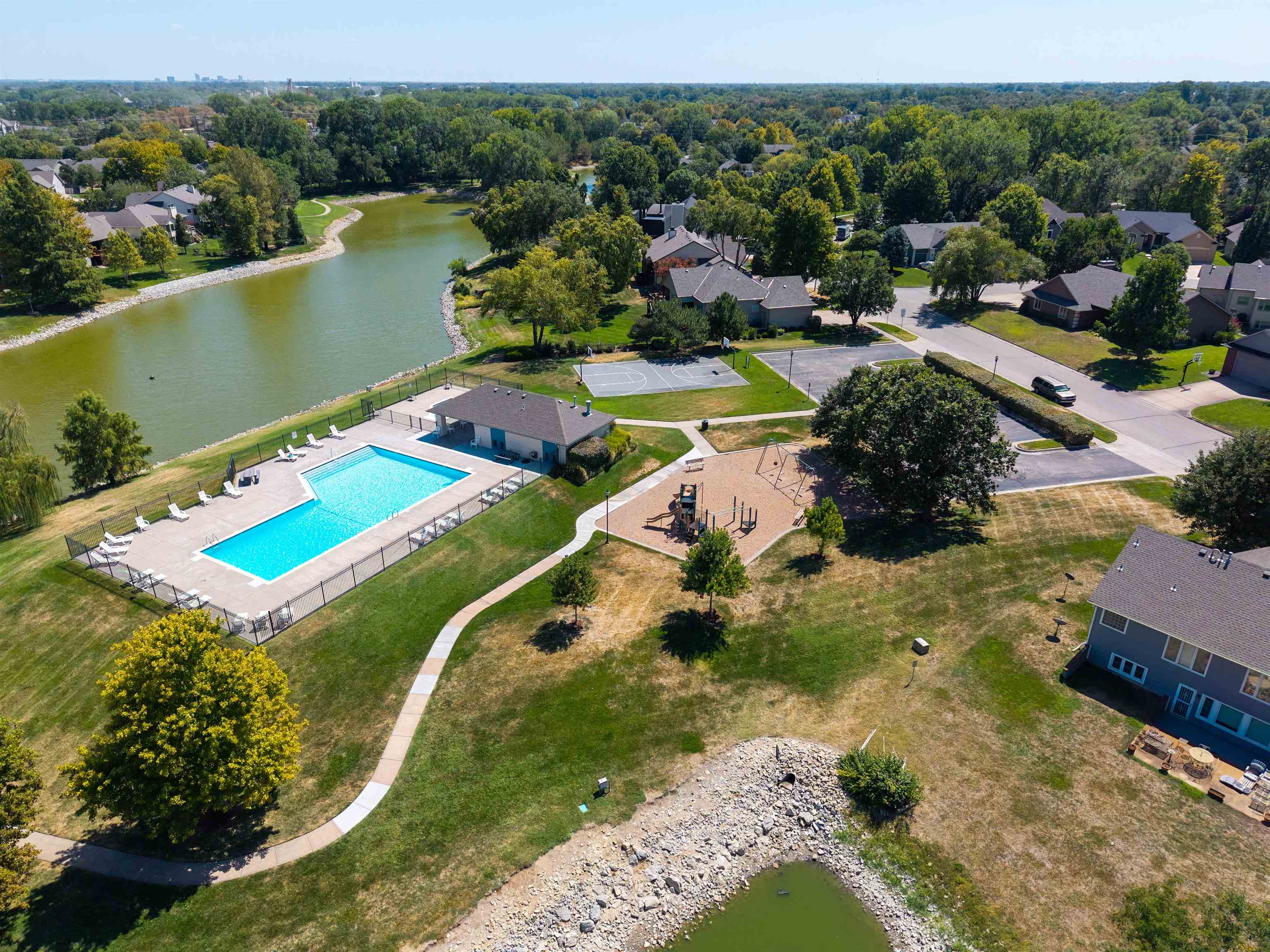 3105 N Tee Time Property Photo 33