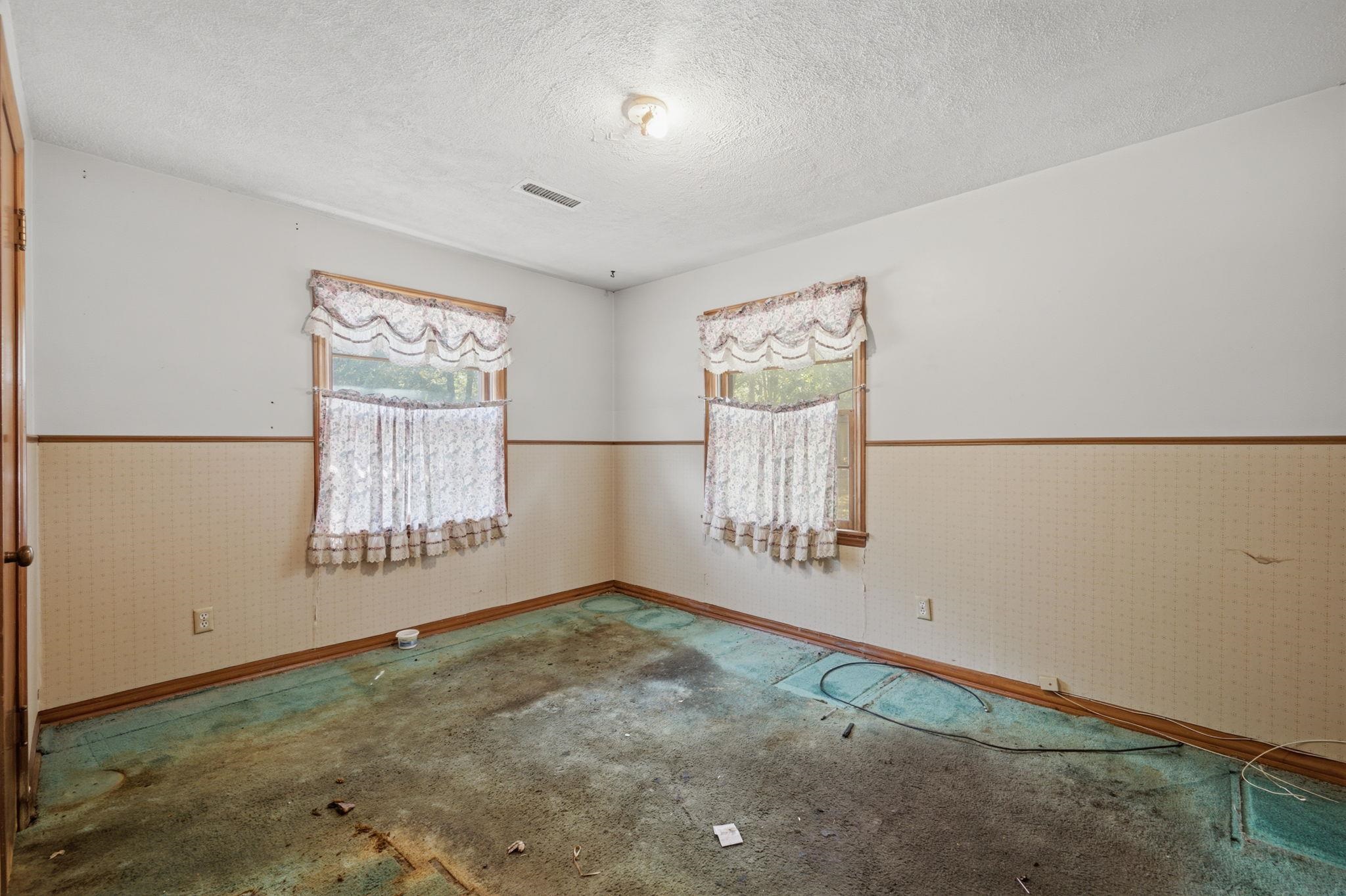 3259 N Coolidge Ave Property Photo 14