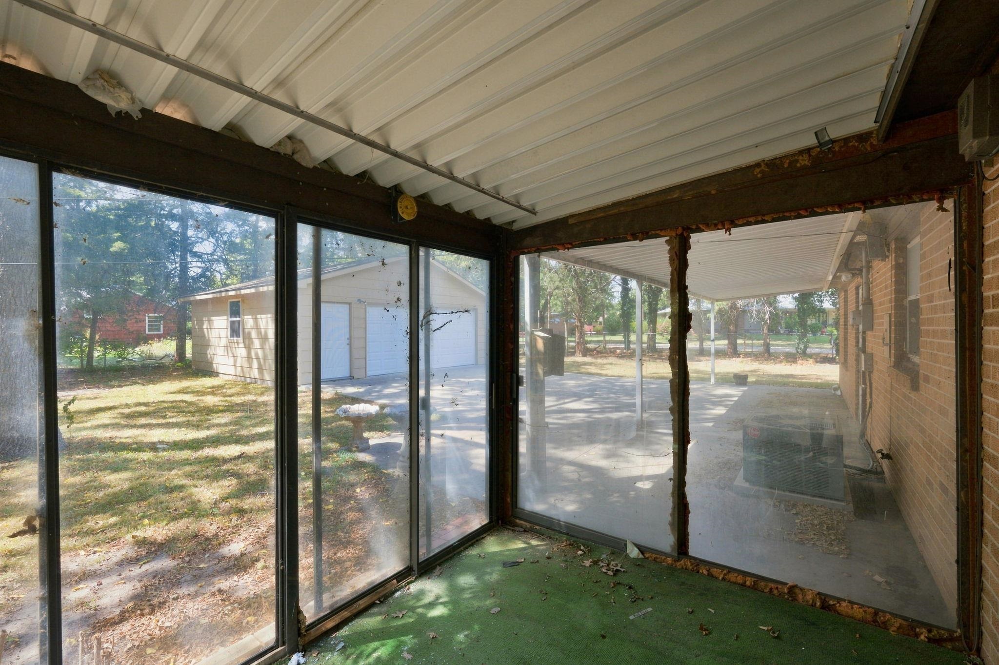 3259 N Coolidge Ave Property Photo 20