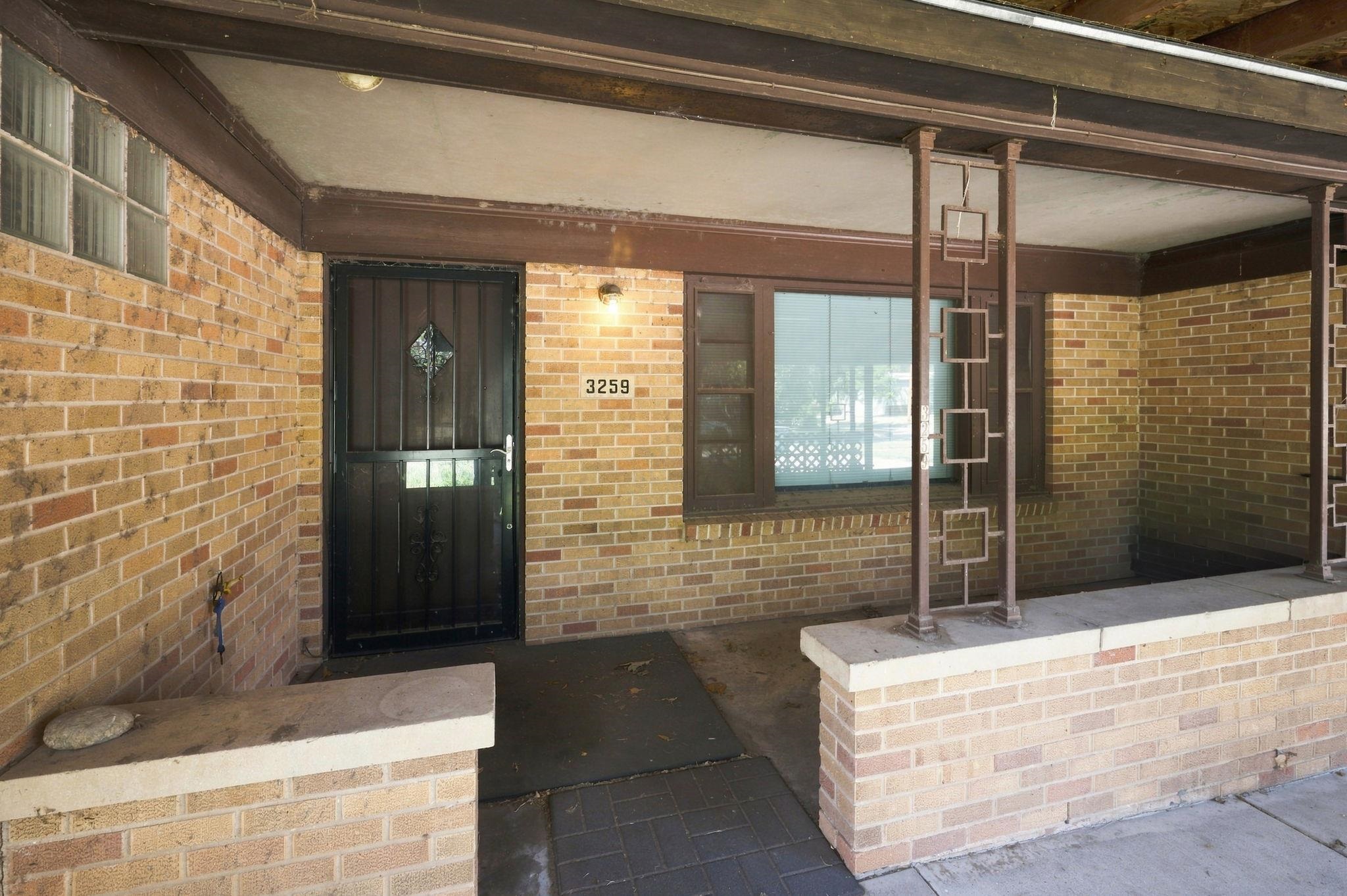 3259 N Coolidge Ave Property Photo 29