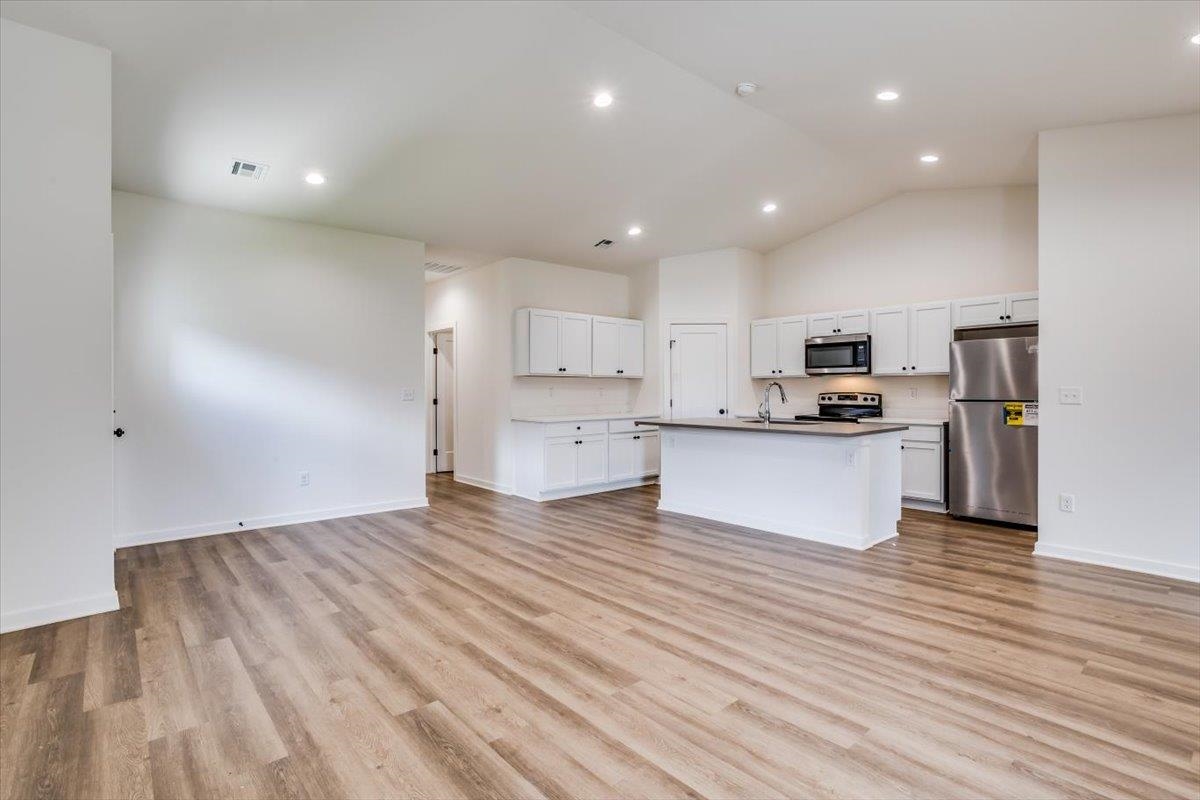 15210 W Kristina St Property Photo 4