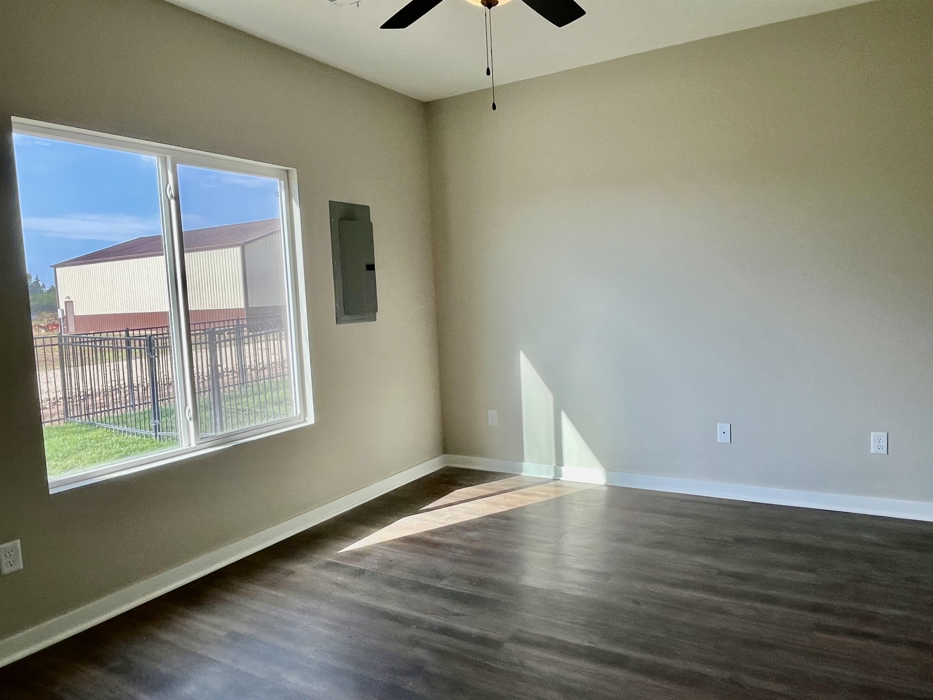 15209 W Kristina St Property Photo 4