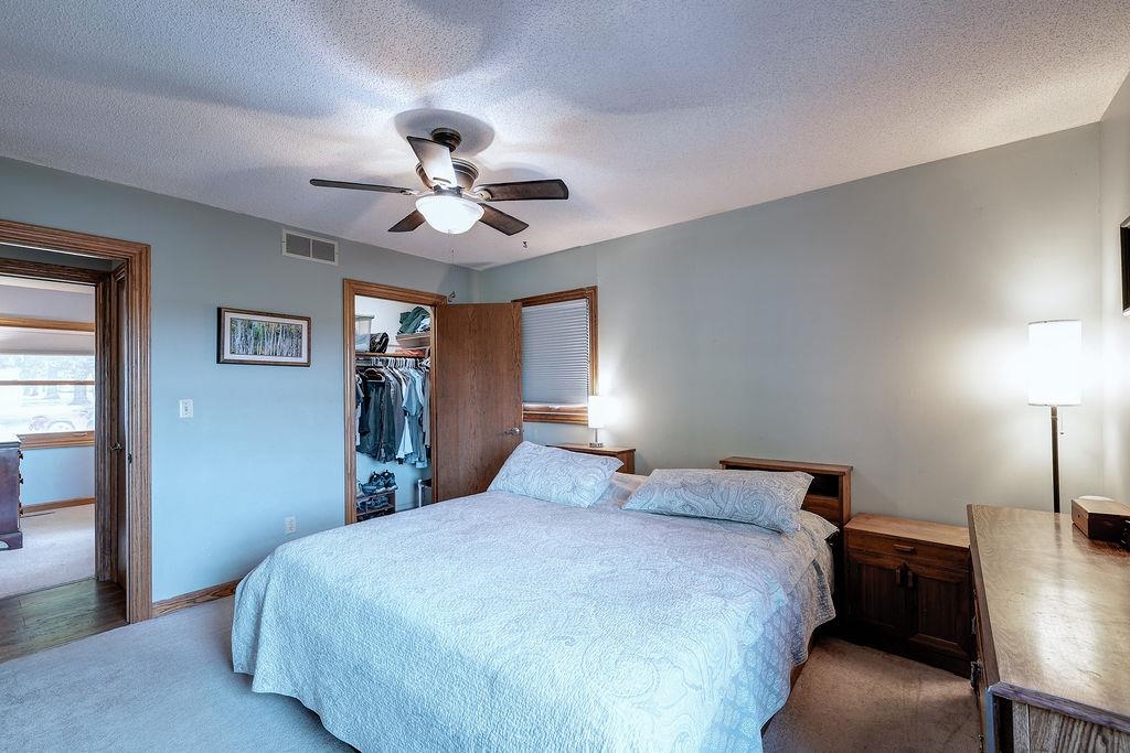 13 Fleetwood Property Photo 12