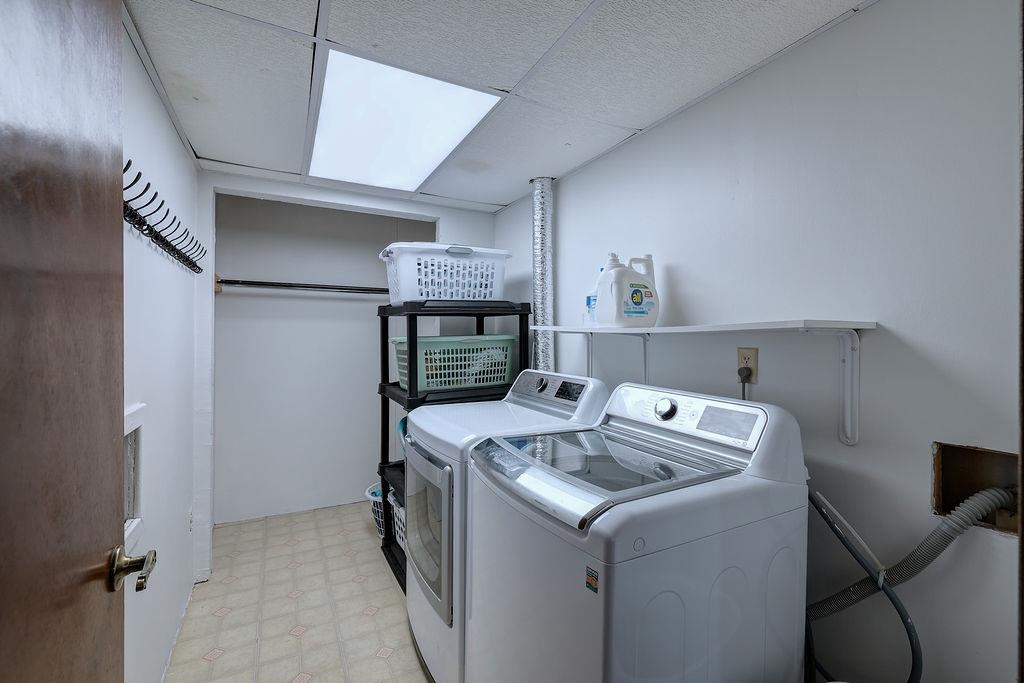 13 Fleetwood Property Photo 19