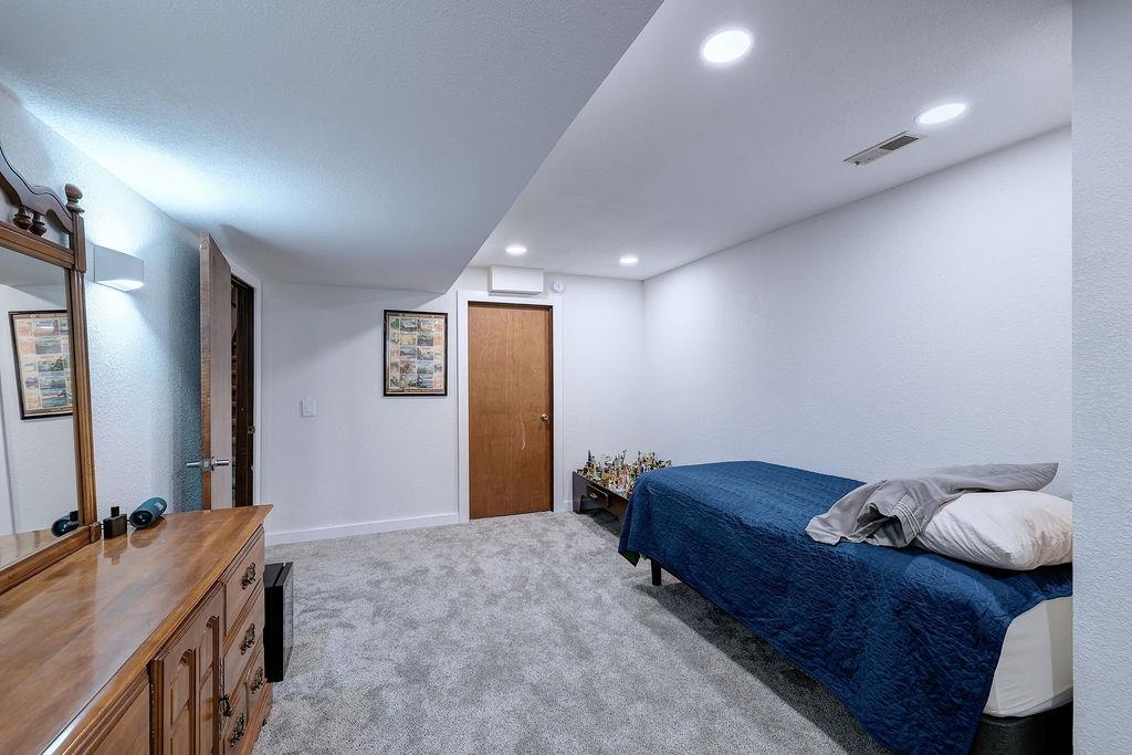 13 Fleetwood Property Photo 20