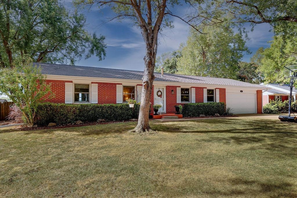 13 Fleetwood Property Photo 34