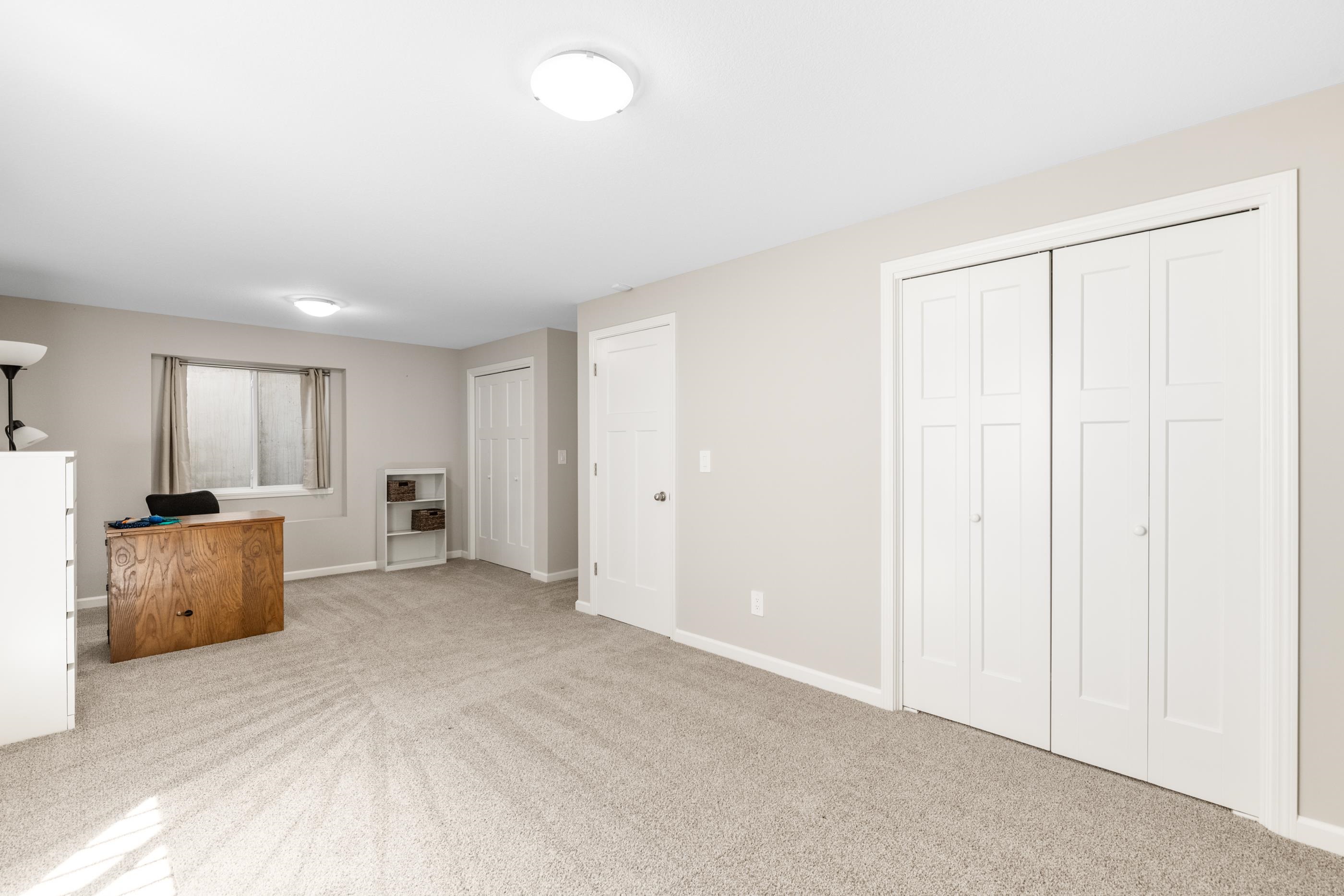 10926 W Cedar Lane Property Photo 27