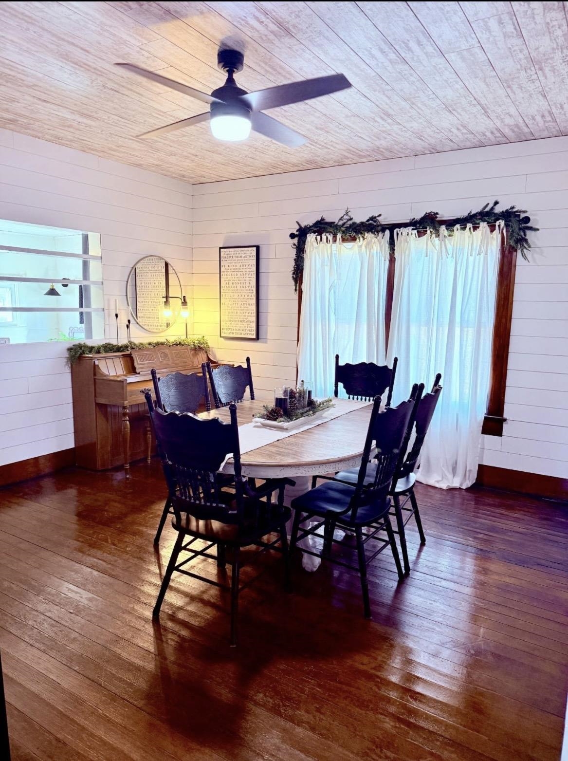 523 3rd Property Photo 11
