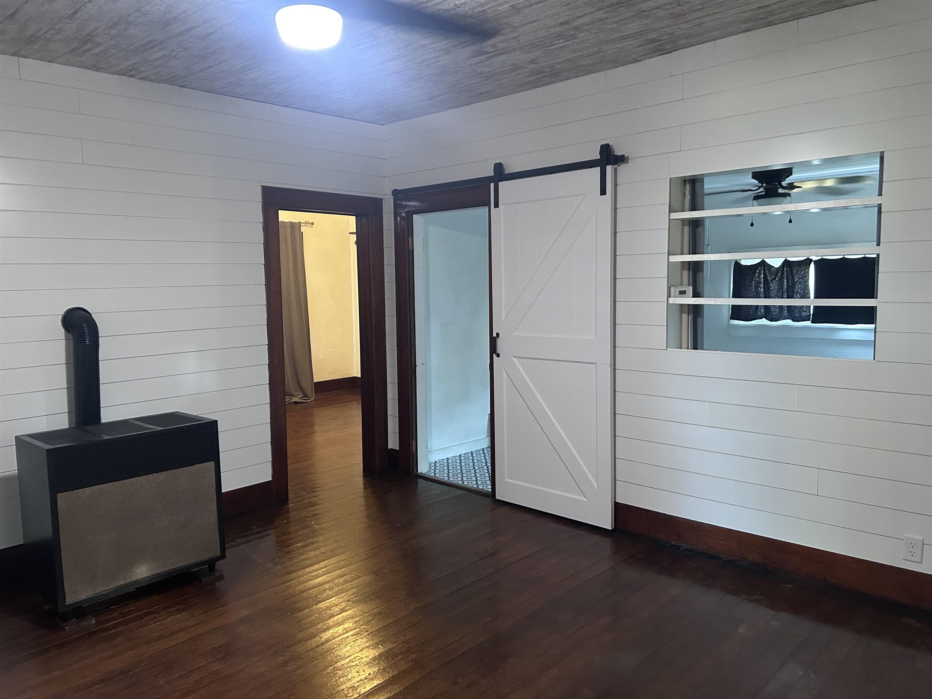 523 3rd Property Photo 21