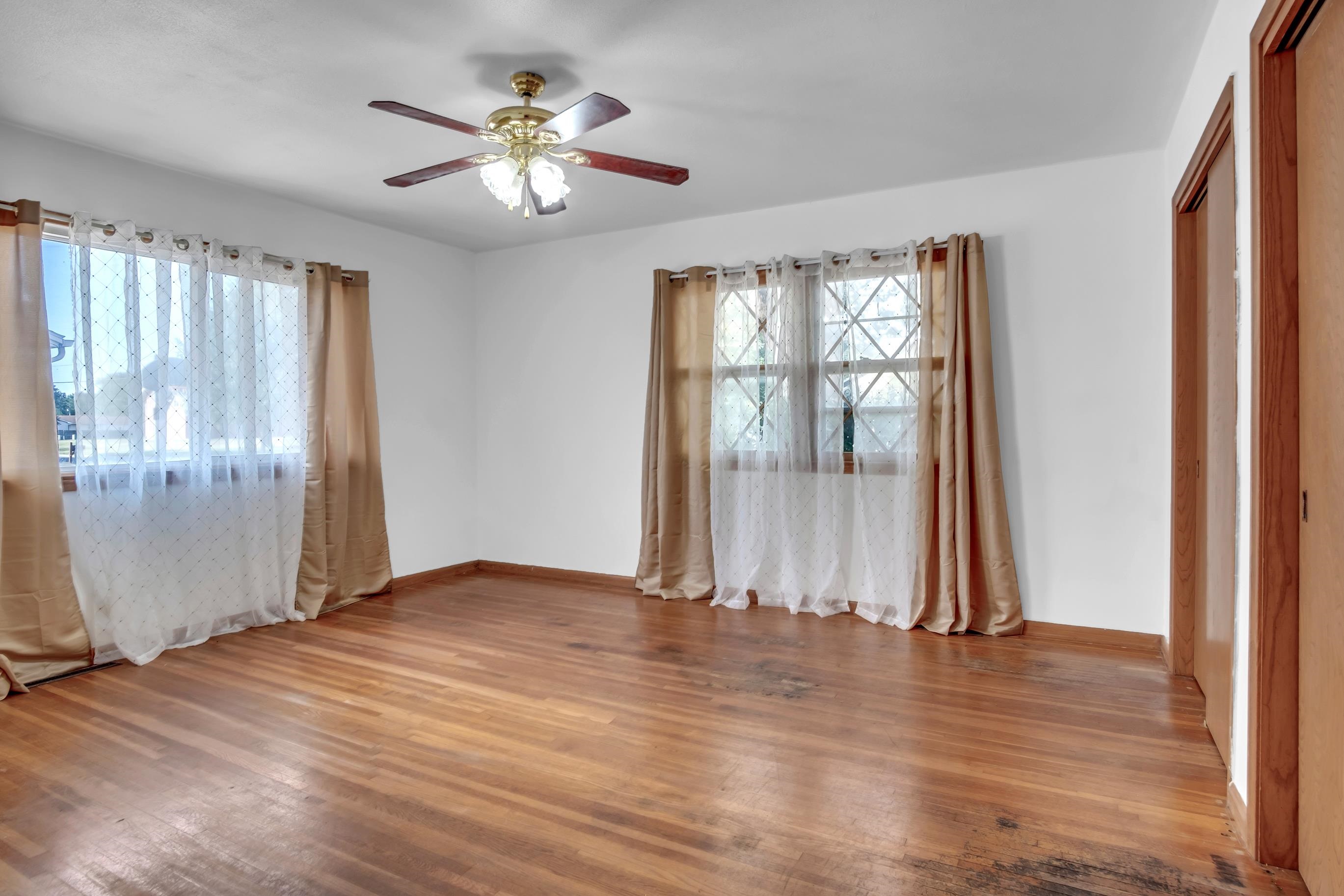 1208 Grandview Ave Property Photo 22