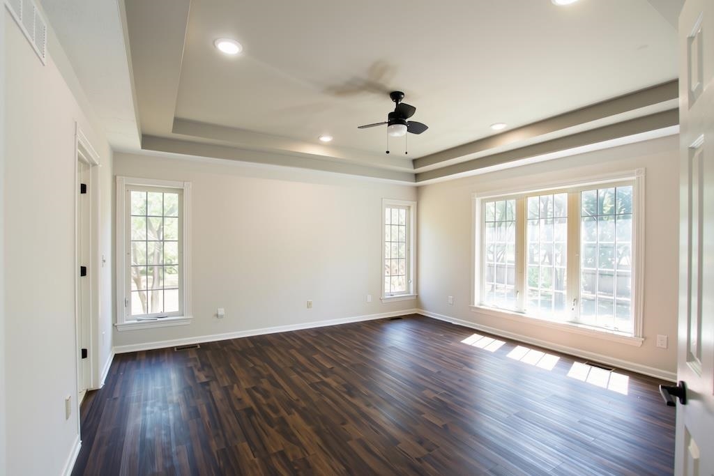 15425 W Grassmere Property Photo 3