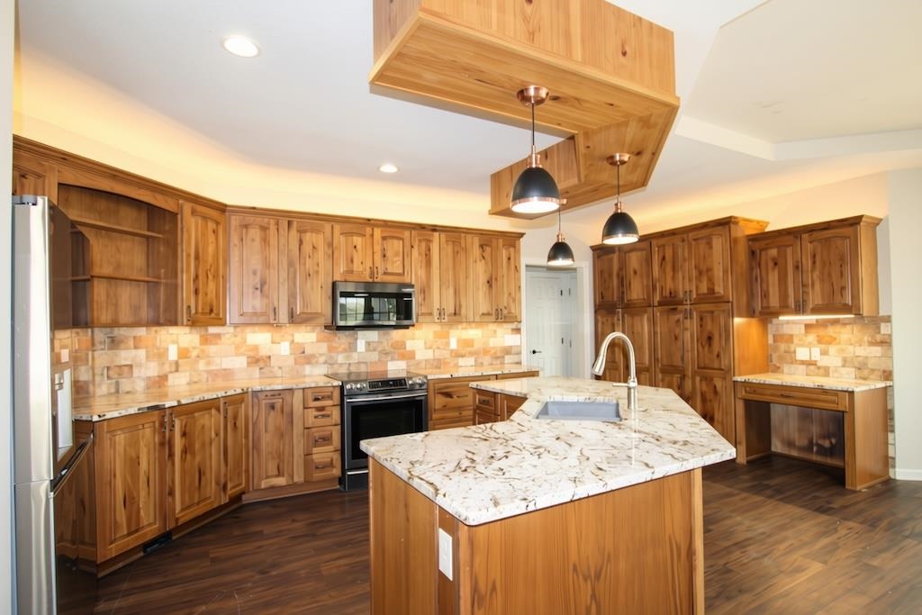 15425 W Grassmere Property Photo 12