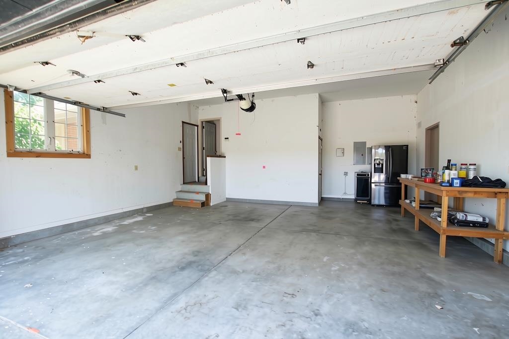 15425 W Grassmere Property Photo 34
