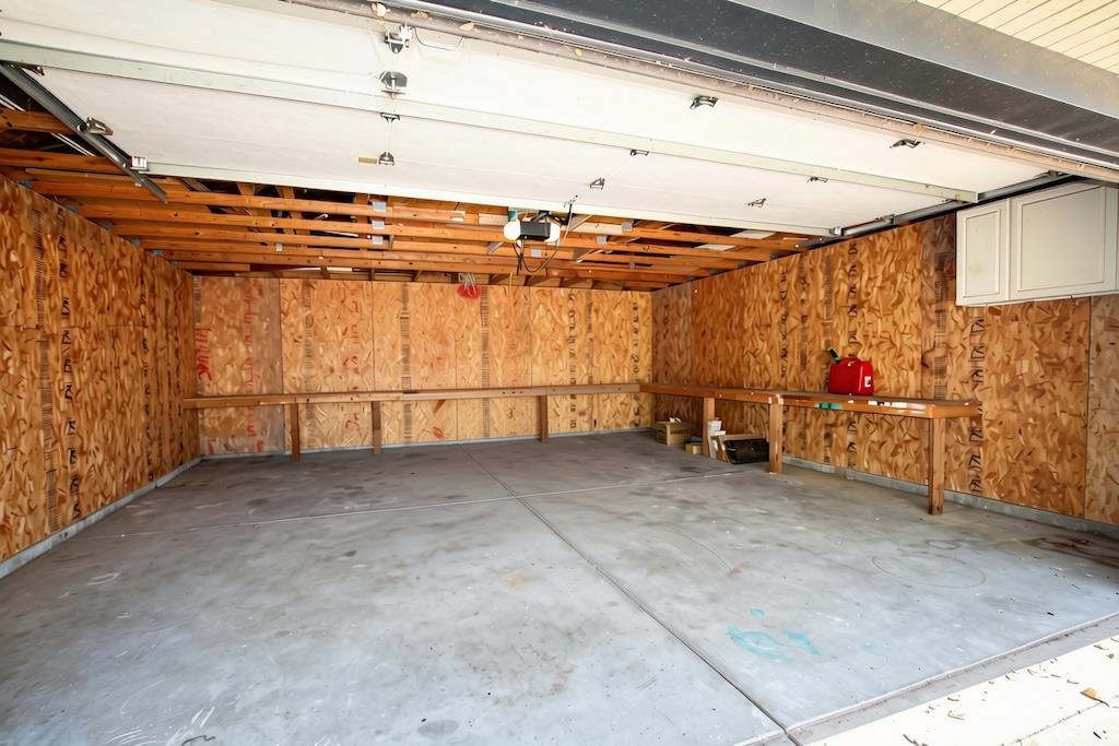15425 W Grassmere Property Photo 35