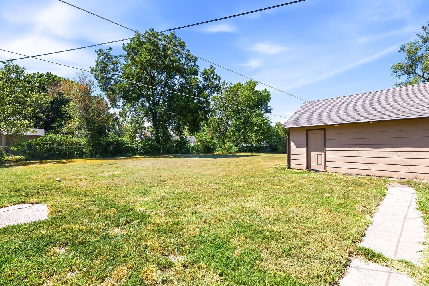 2755 N Richmond Property Photo 31