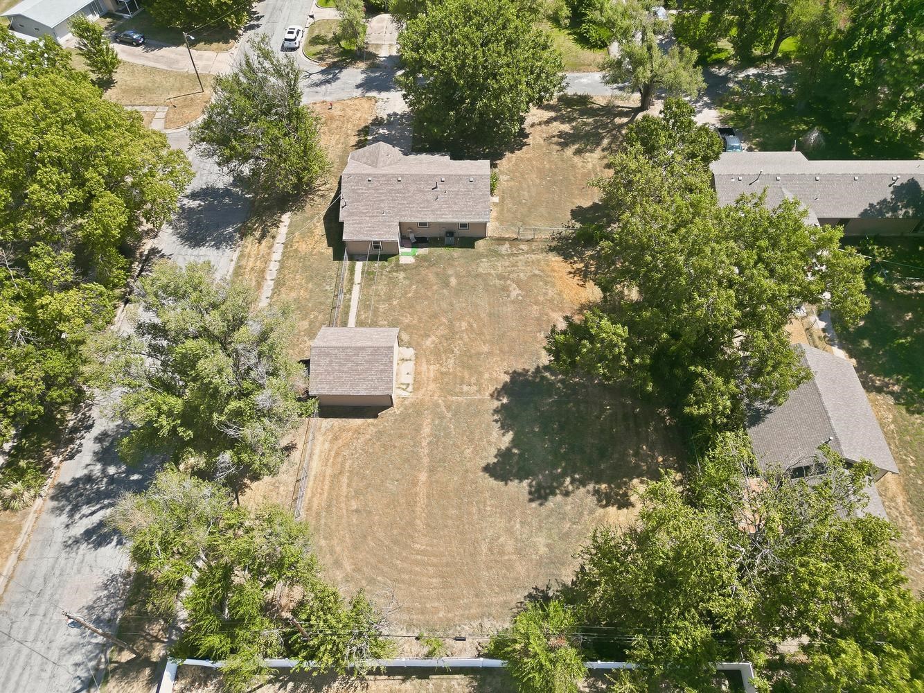2755 N Richmond Property Photo 35
