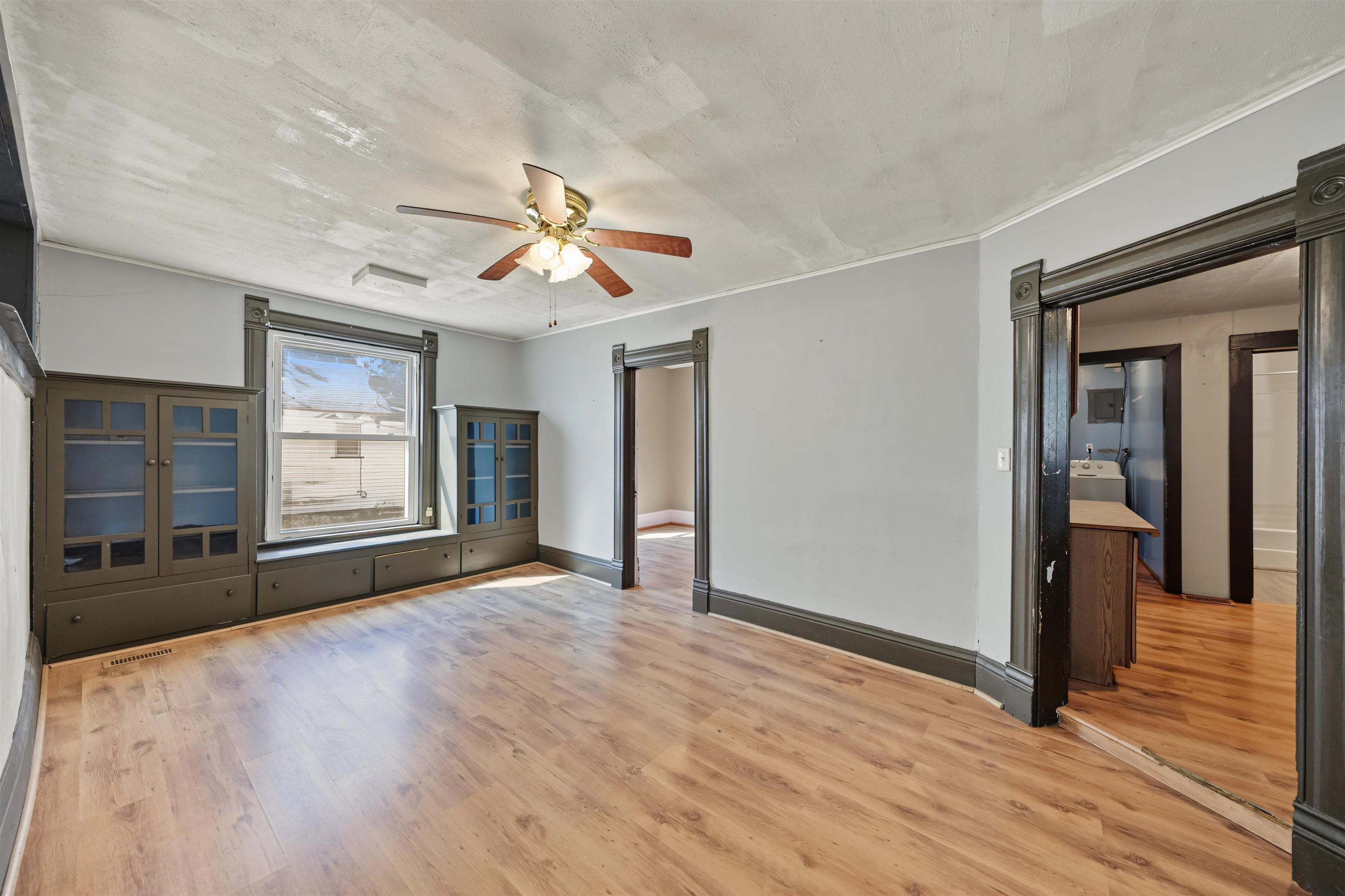 213 N Swedonia St. Property Photo 5