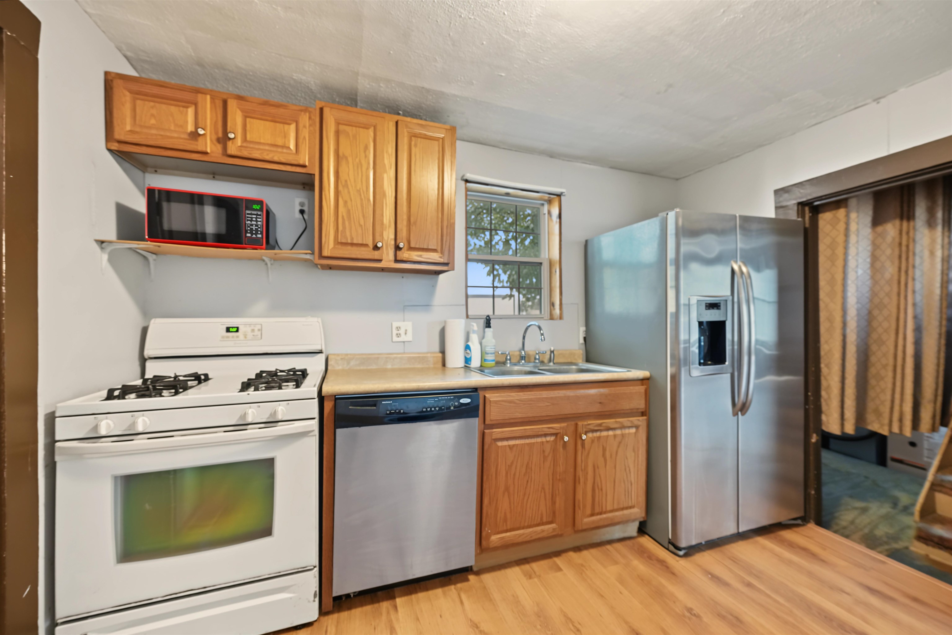 213 N Swedonia St. Property Photo 8