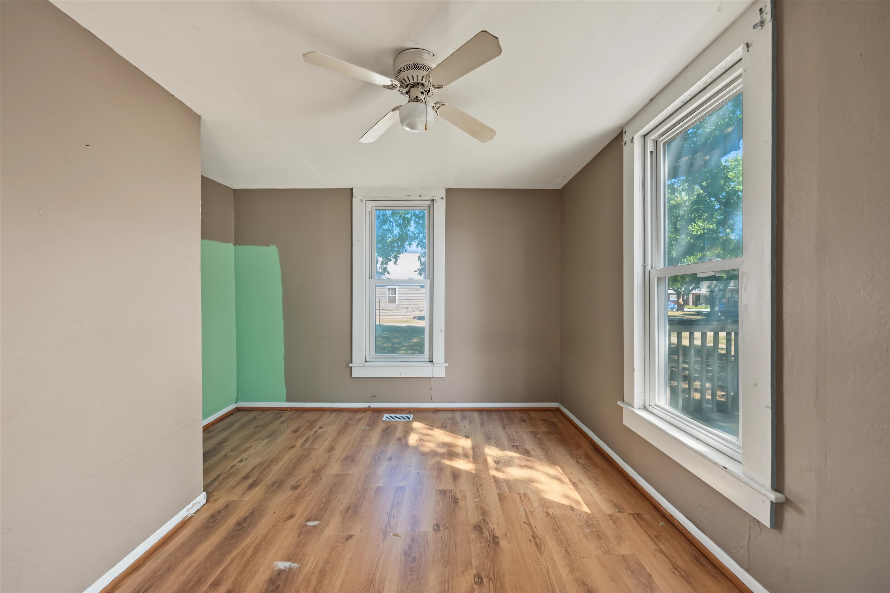 213 N Swedonia St. Property Photo 10