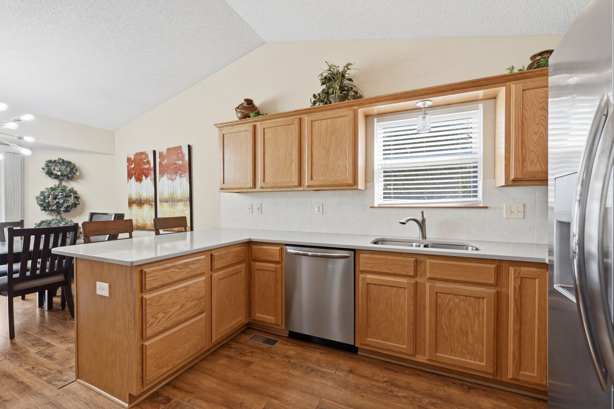 325 N Clay Circle Property Photo 10