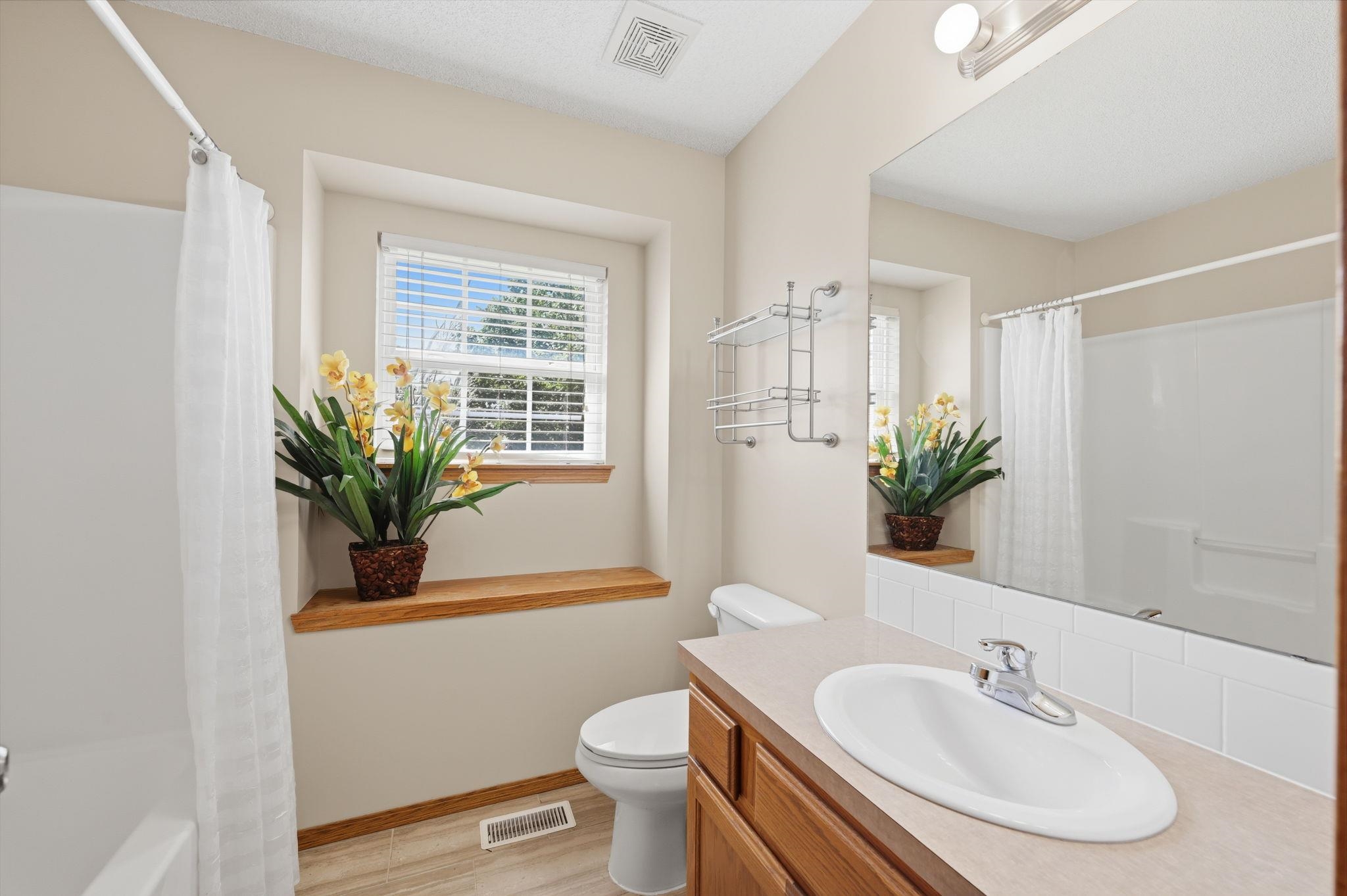 325 N Clay Circle Property Photo 18