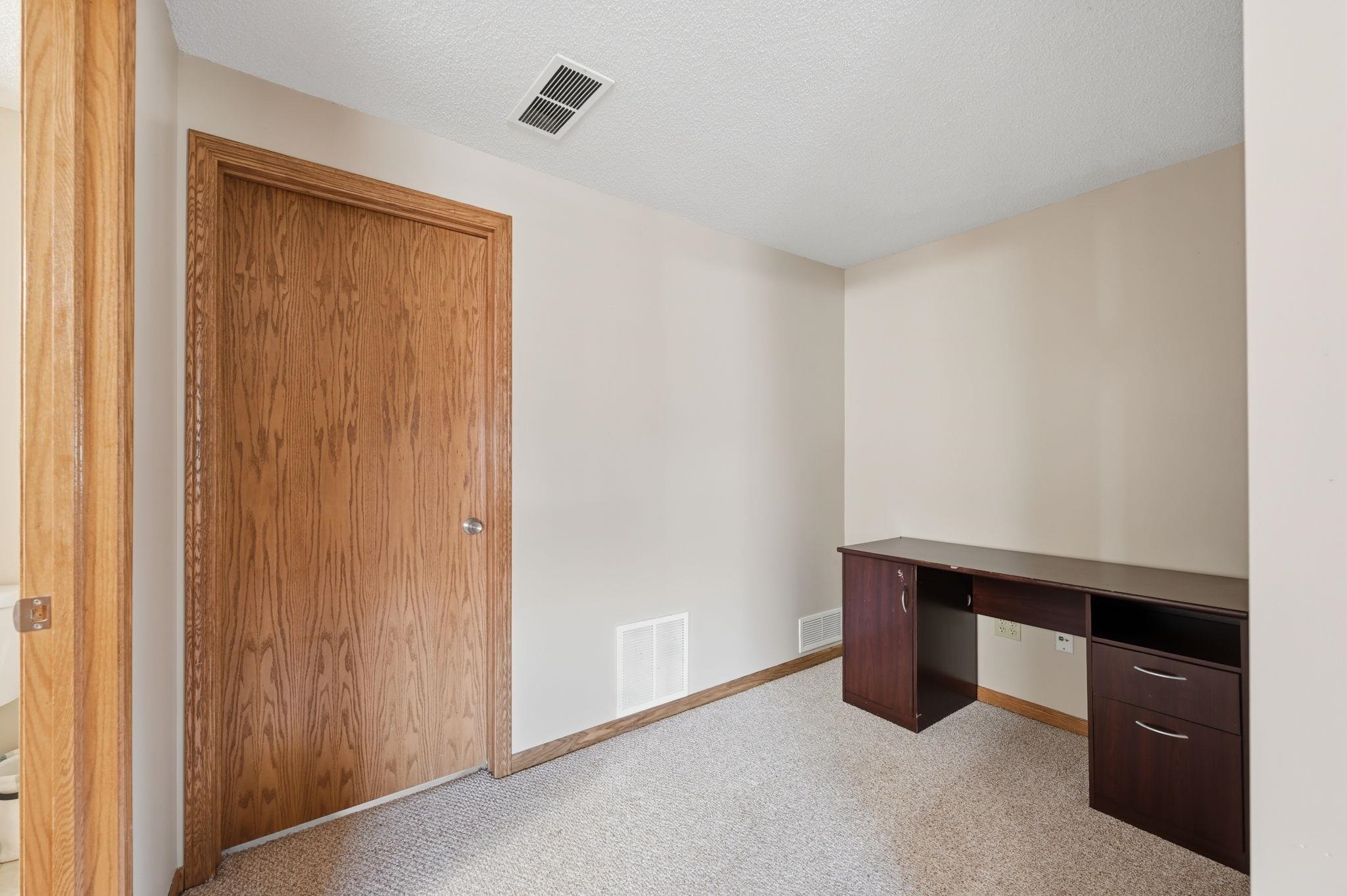 325 N Clay Circle Property Photo 23