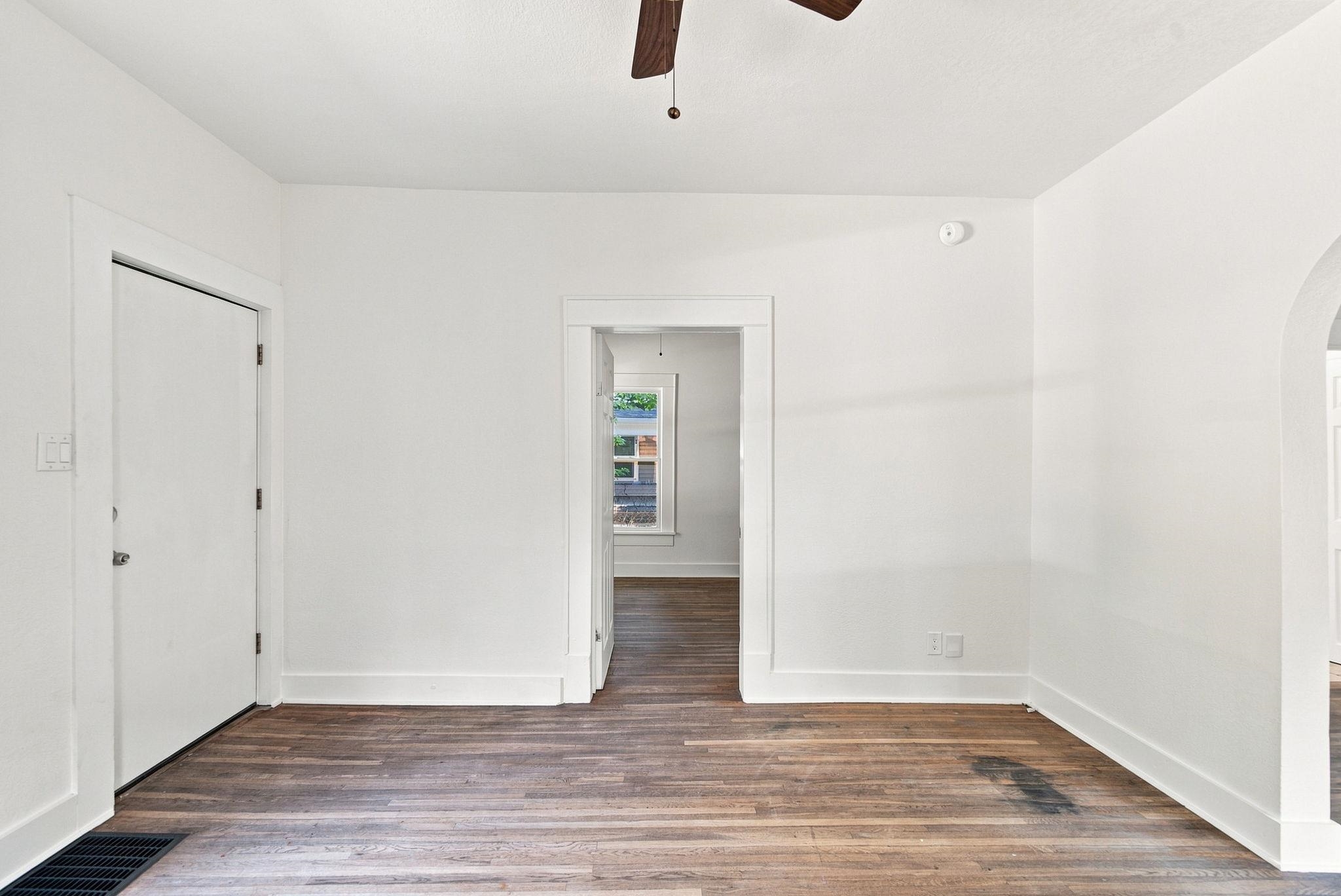 1250 N Lewellen Property Photo 7