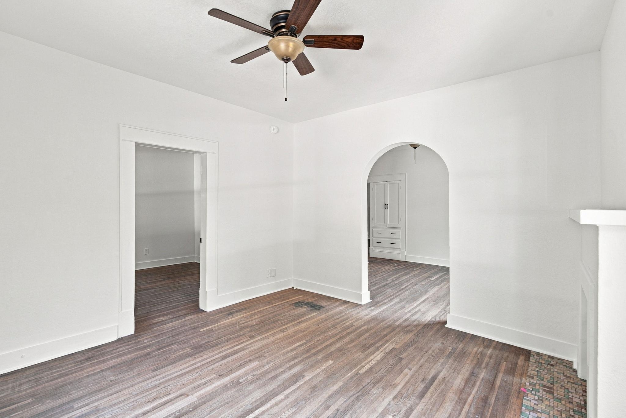 1250 N Lewellen Property Photo 8