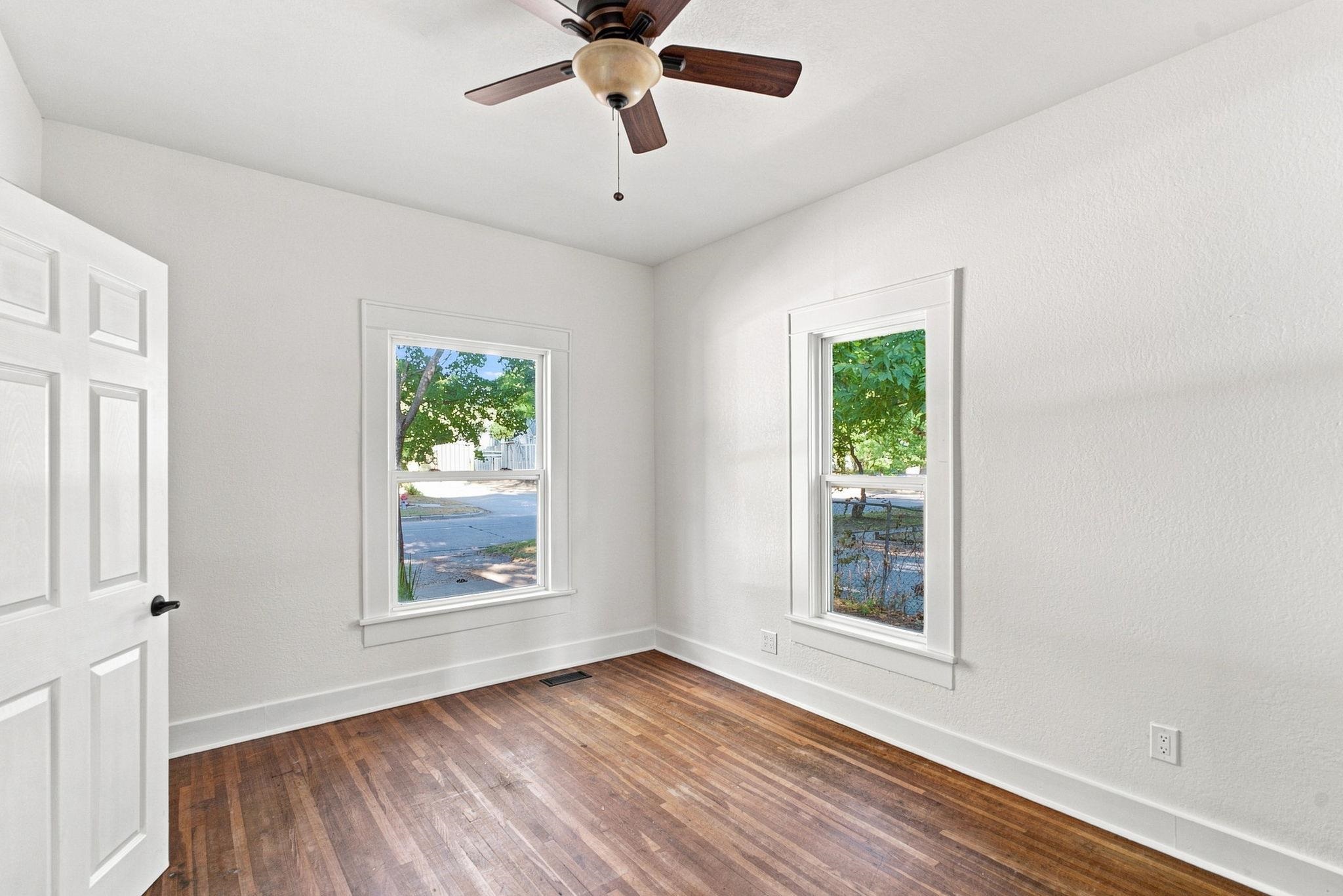 1250 N Lewellen Property Photo 17