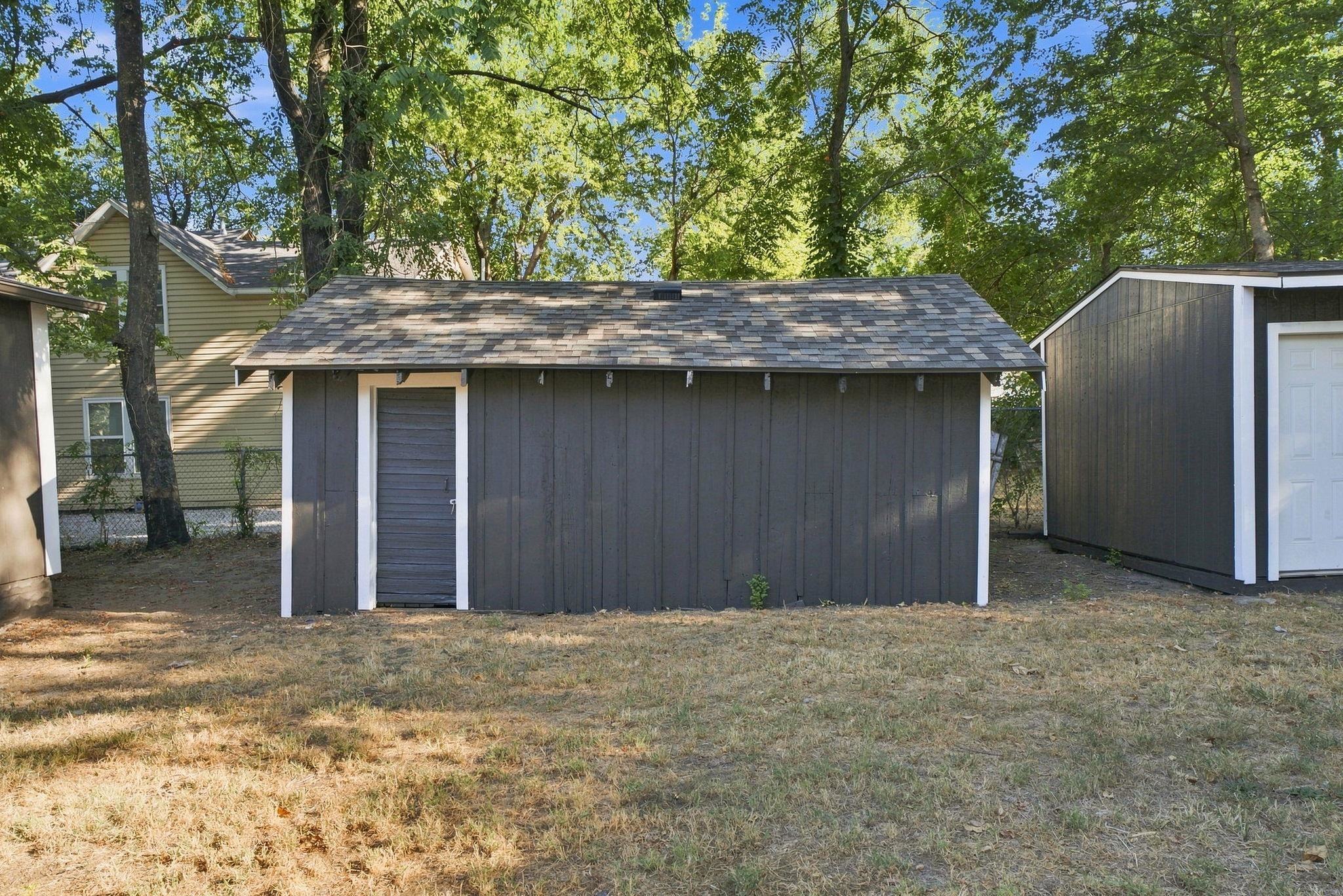 1250 N Lewellen Property Photo 29