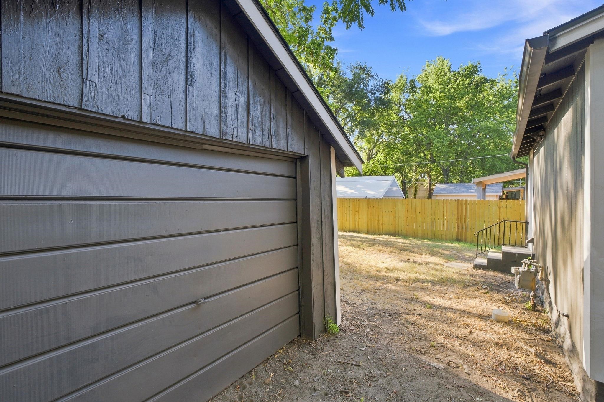 1250 N Lewellen Property Photo 31