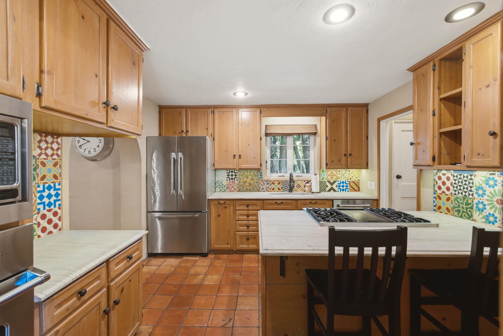 3823 E Lewis St Property Photo 10