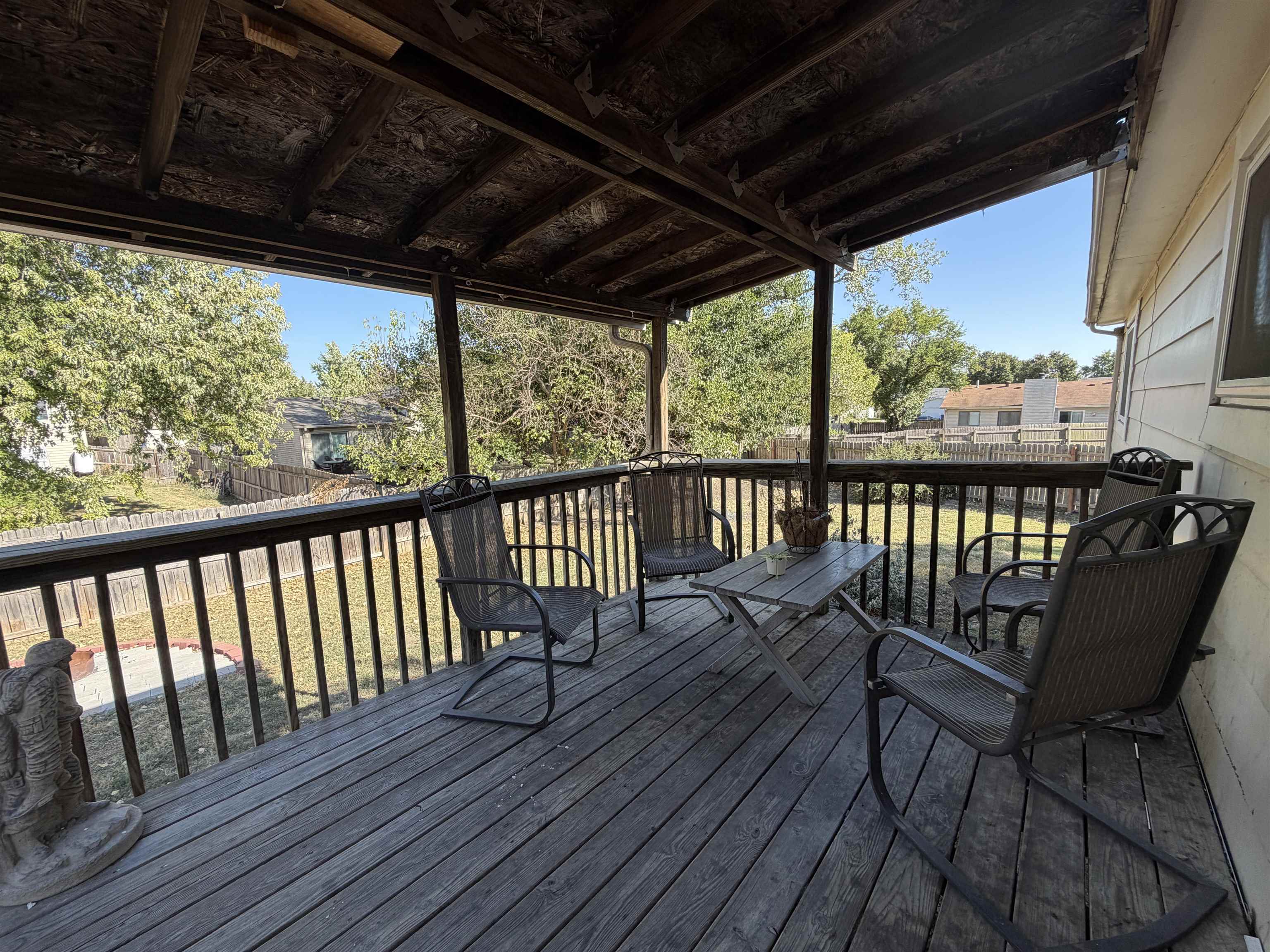 6716 E 30 Ct N Property Photo 2