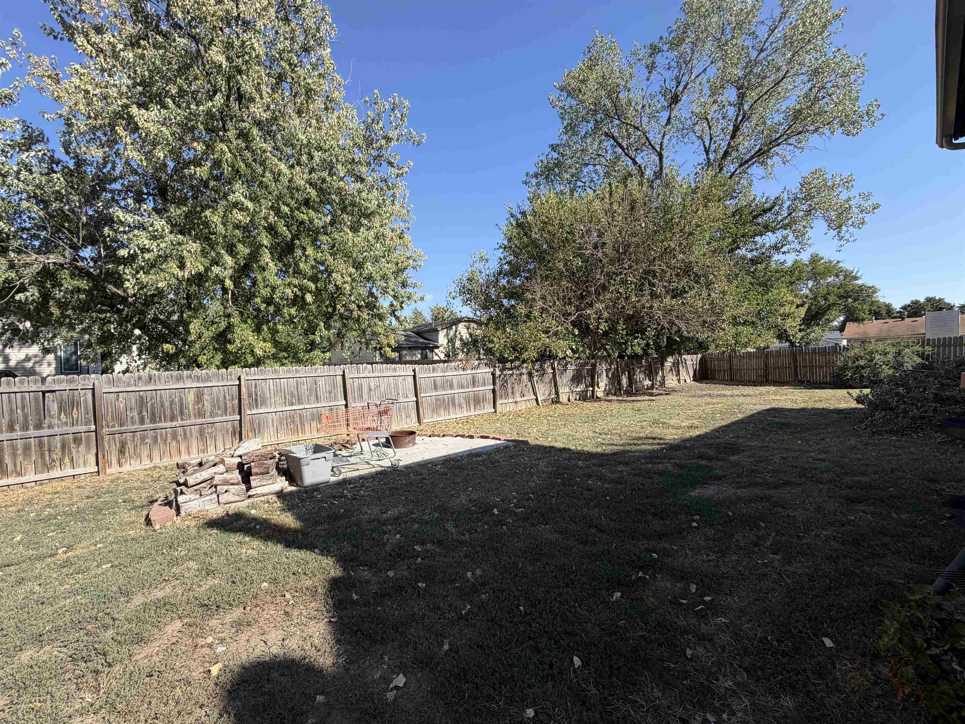 6716 E 30 Ct N Property Photo 5