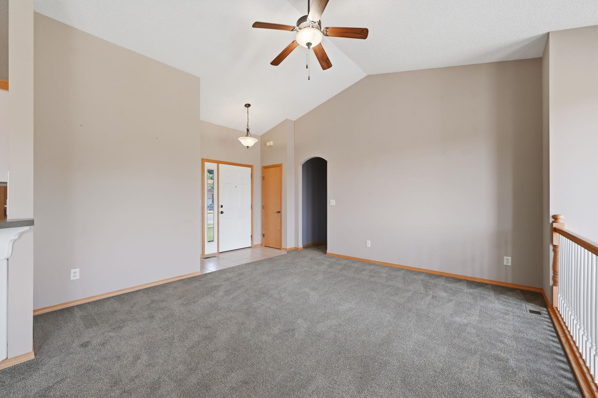 11306 E Donegal Property Photo 5