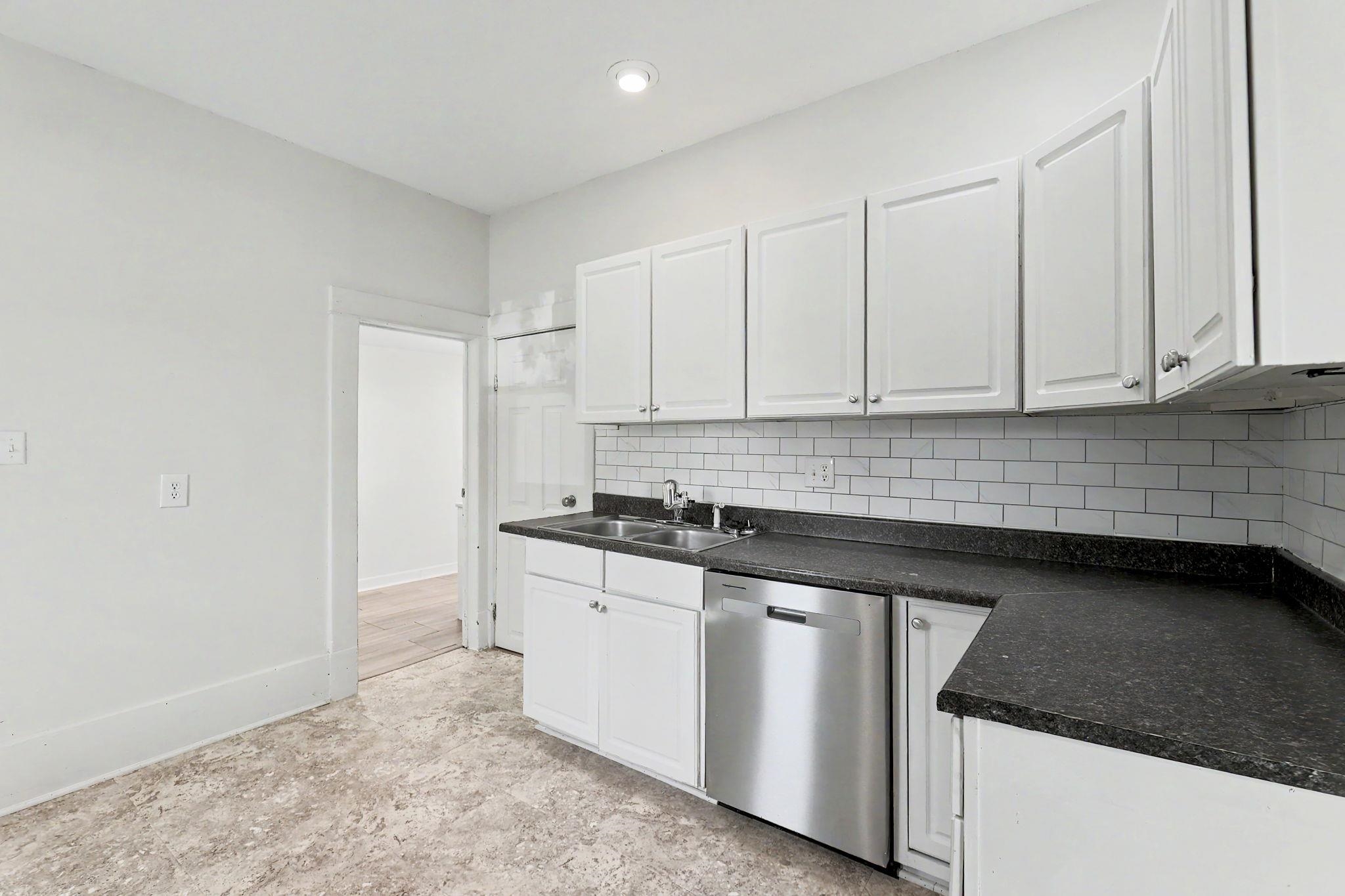 303 N Walnut Property Photo 10