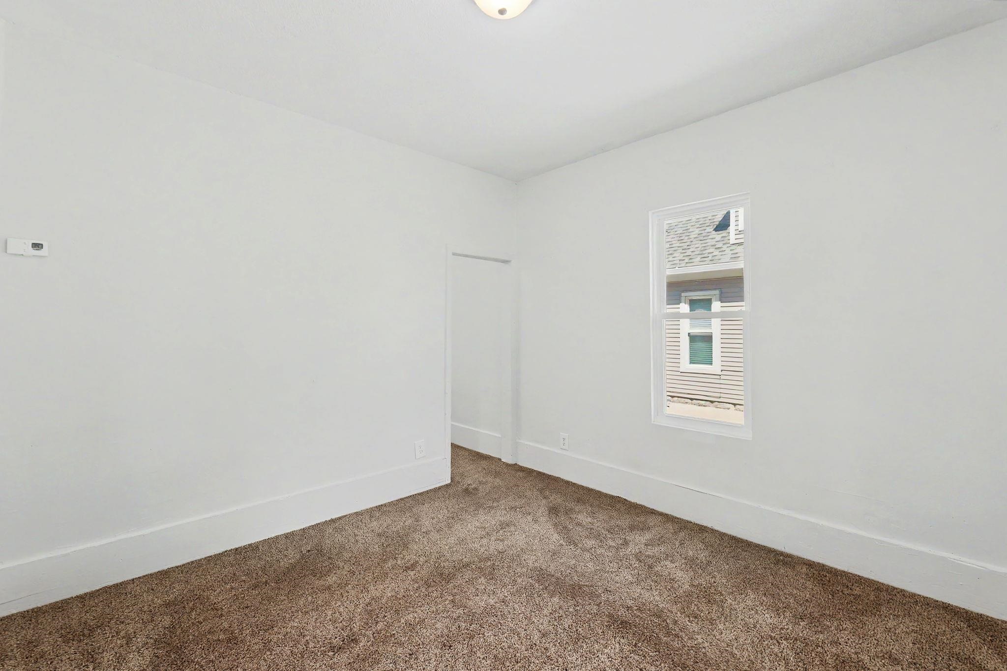 303 N Walnut Property Photo 20