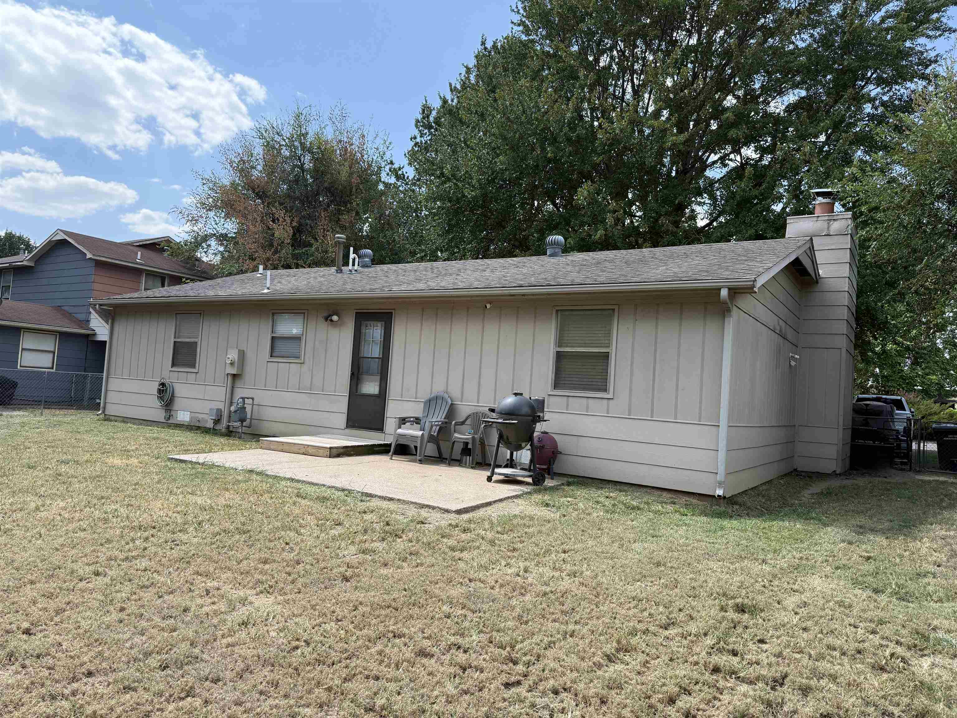 1720 N 11th Property Photo 23