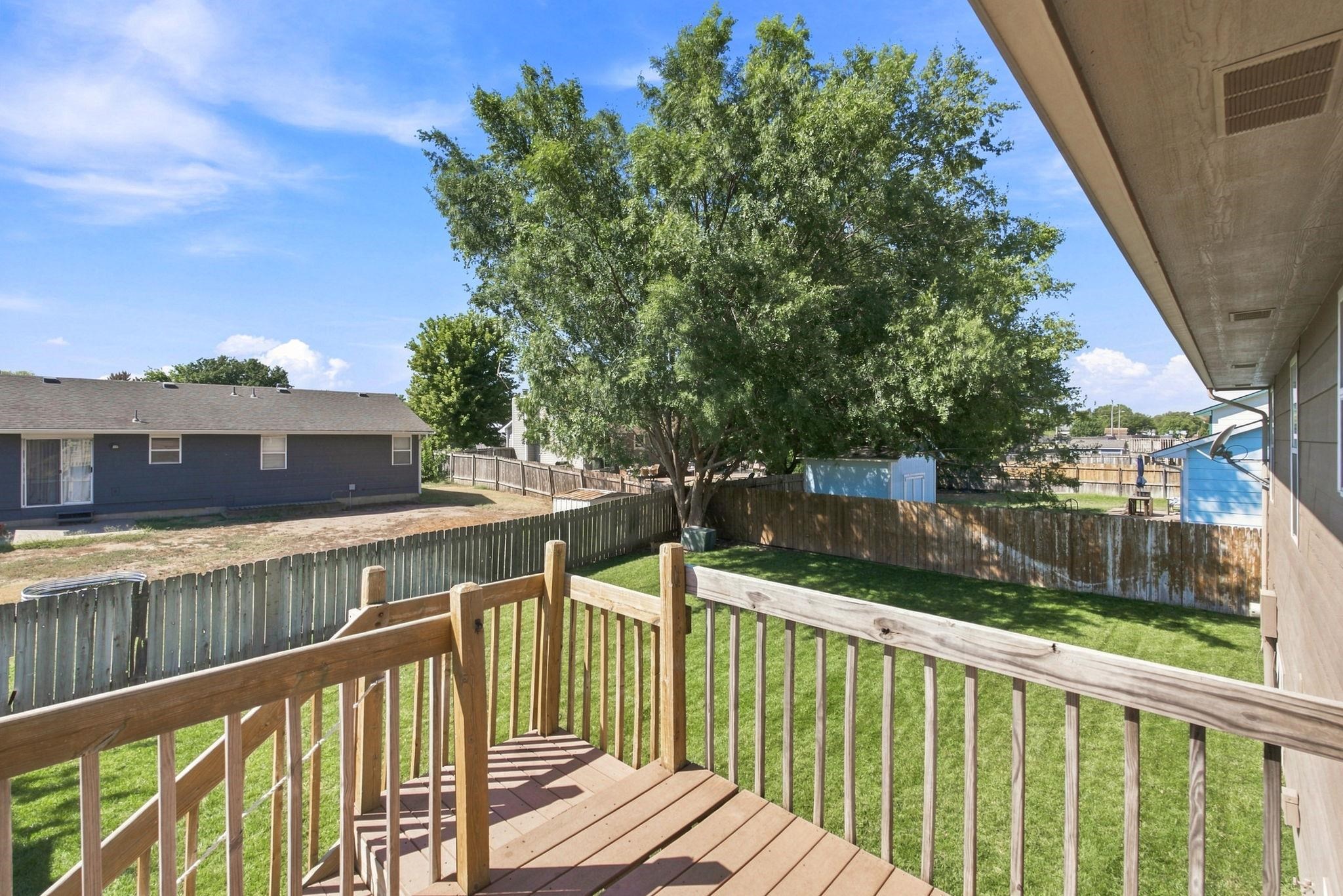 10205 W Haskell Property Photo 29
