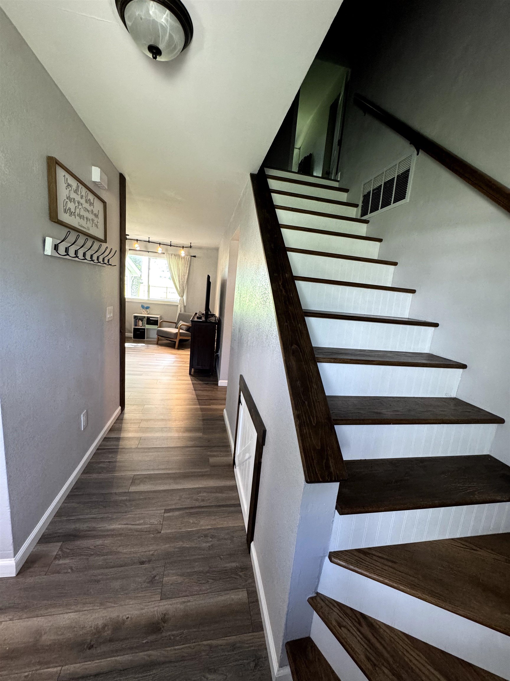 1021 Mccaskey Drive Property Photo 3